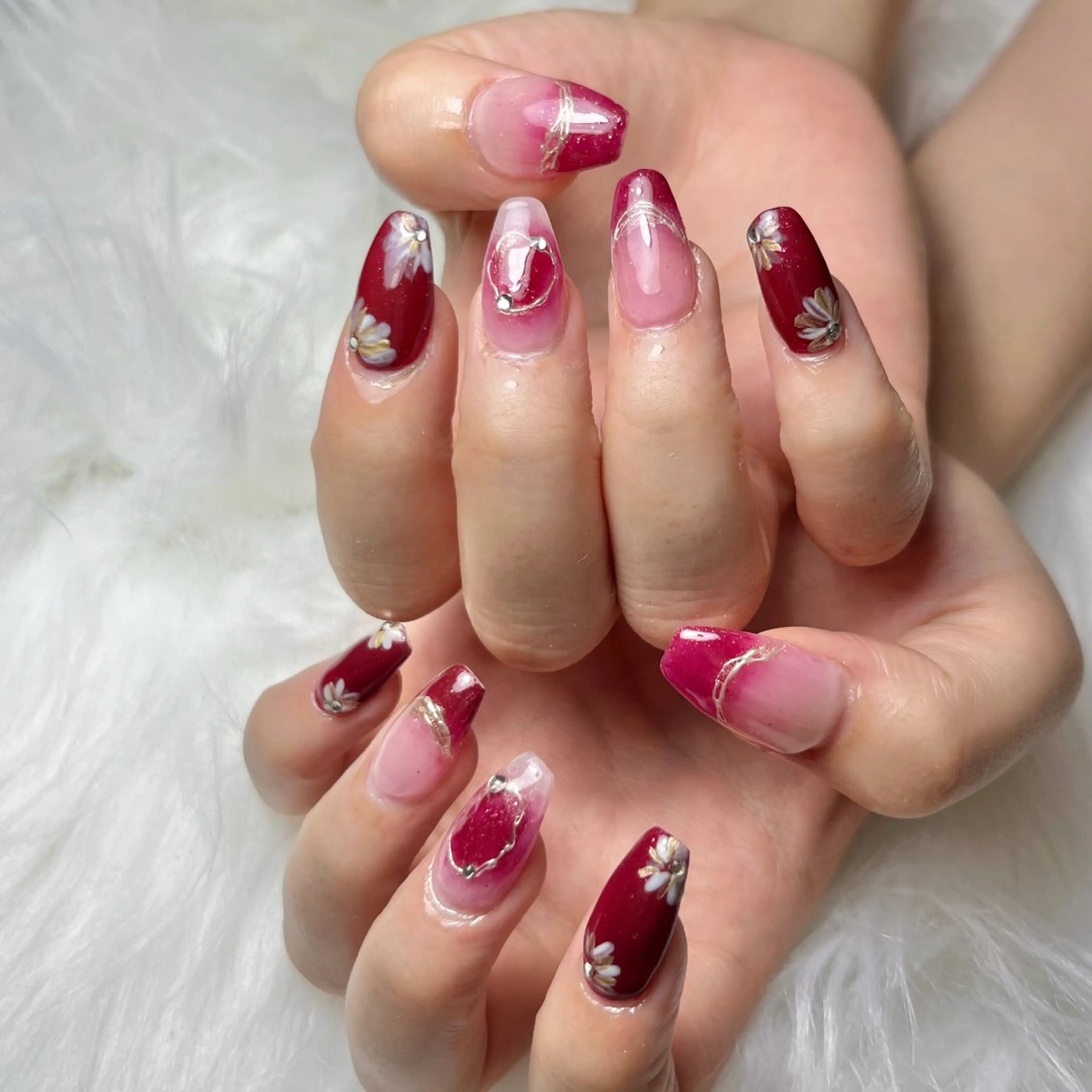 ネイル ハンドネイル Setsalon Churaku Nailist Yumie所属・【沖縄市安慶田】 🤍Yumieのネイルデザイン