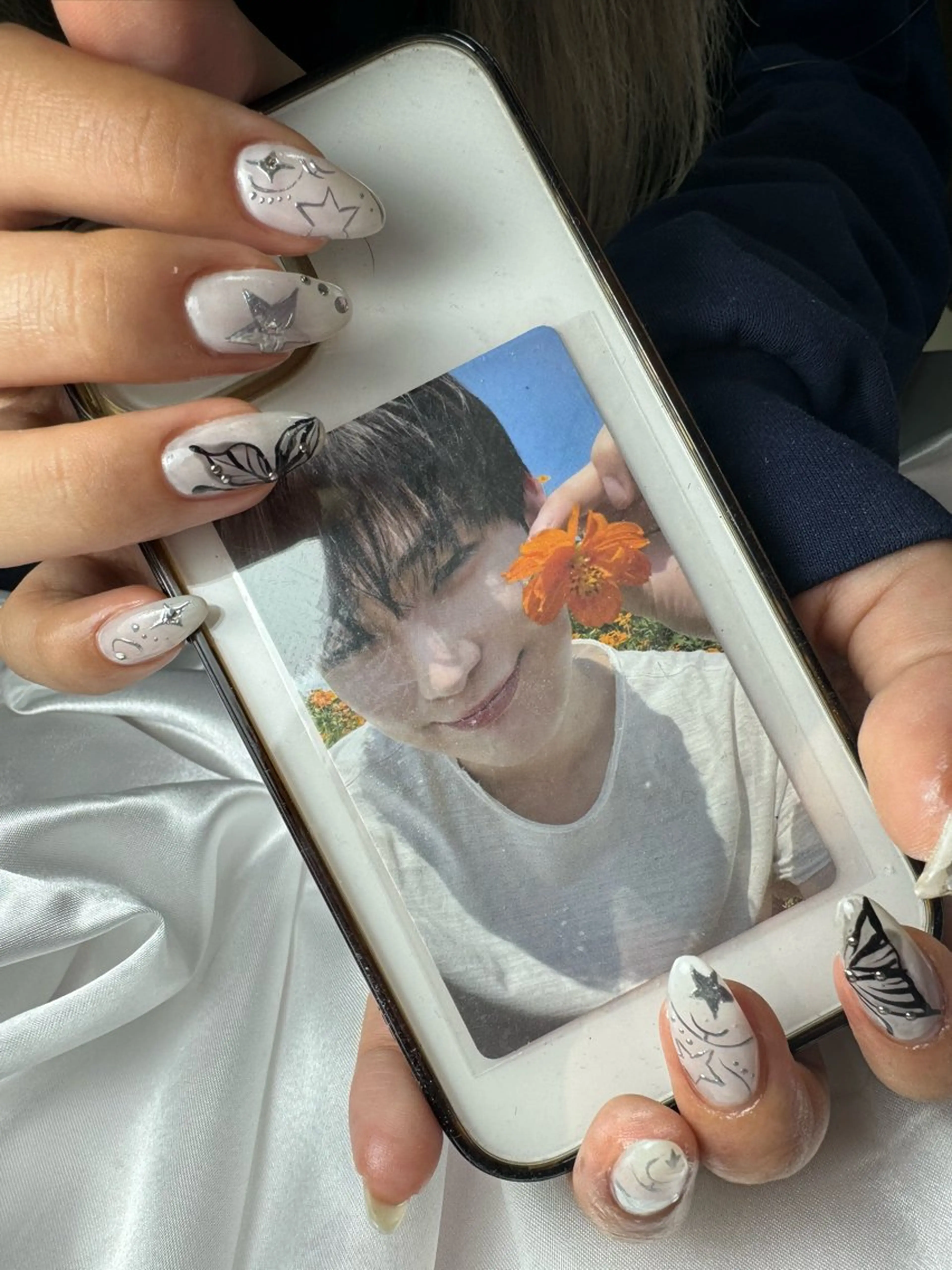 ネイル ジェルネイル 韓国ネイル 持ち込み パラジェル 春ネイル ハンドネイル flowers nailのネイルデザイン