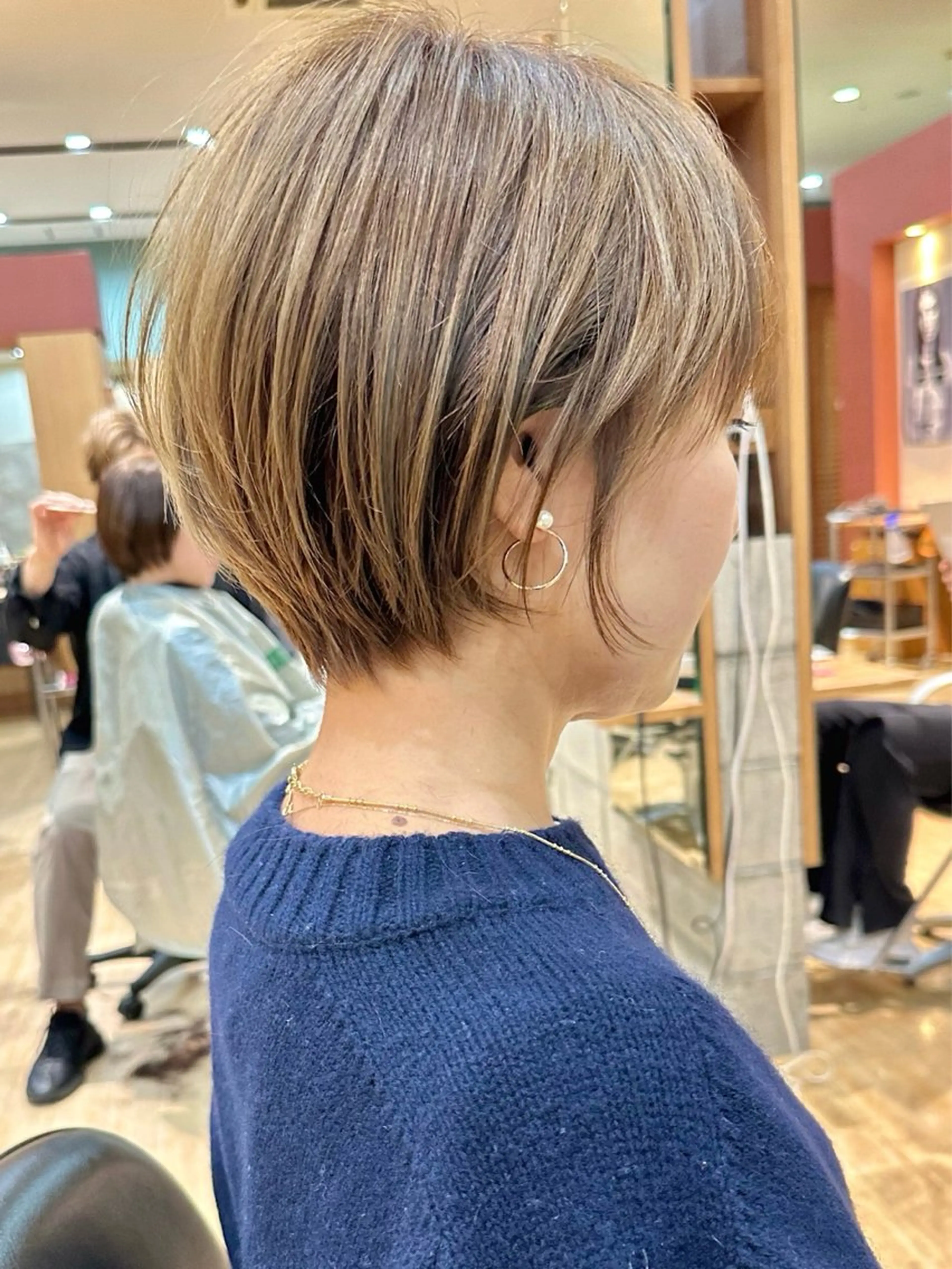 ショート カラー i.+sapporo所属・ショート/レイヤー /札幌/小山内のヘアスタイル