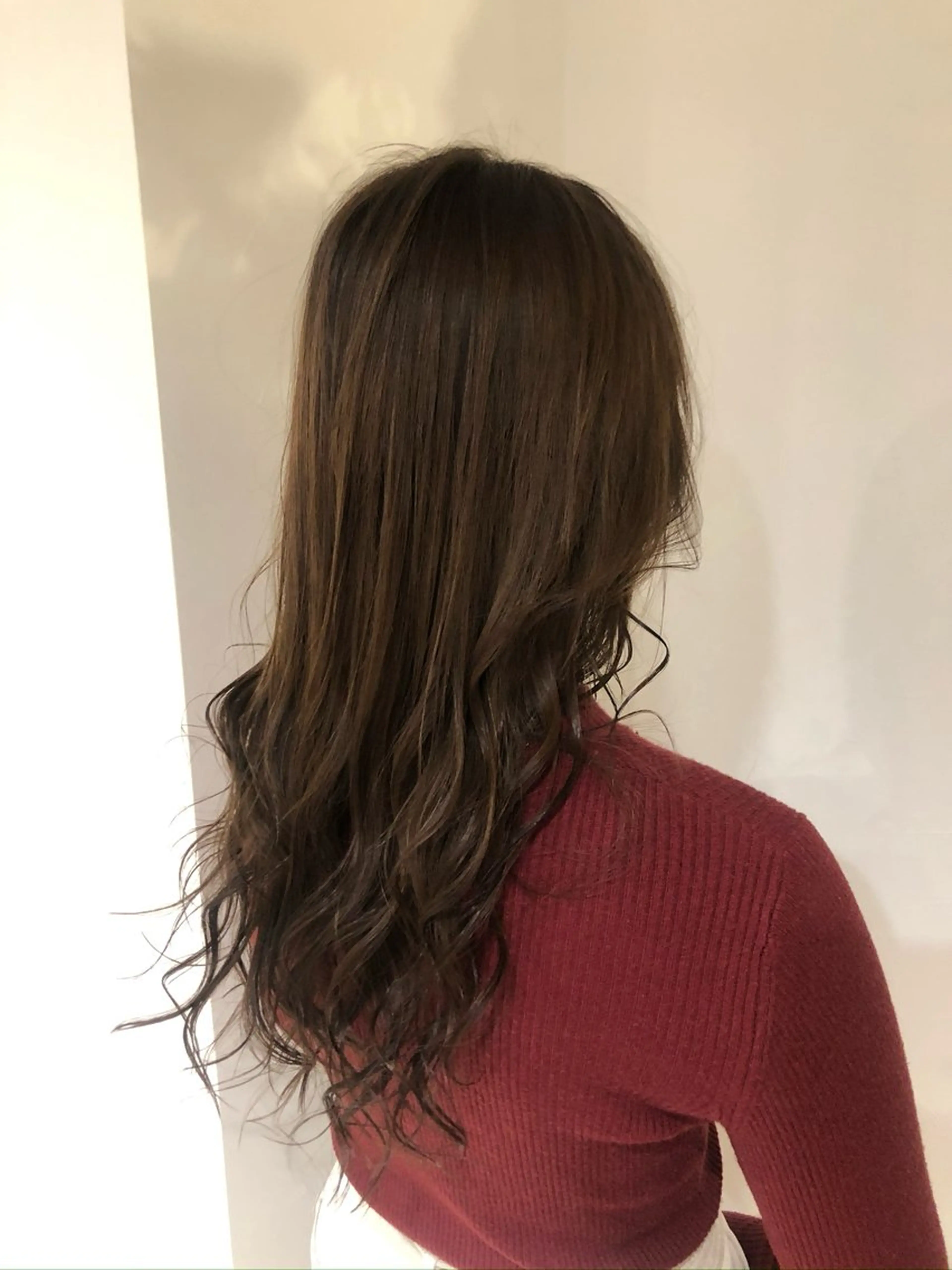 ロング カラー ベージュカラー カット ヘアカラー トリートメント TELA HAIR南流山店所属・TELA HAIR Annaのヘアスタイル