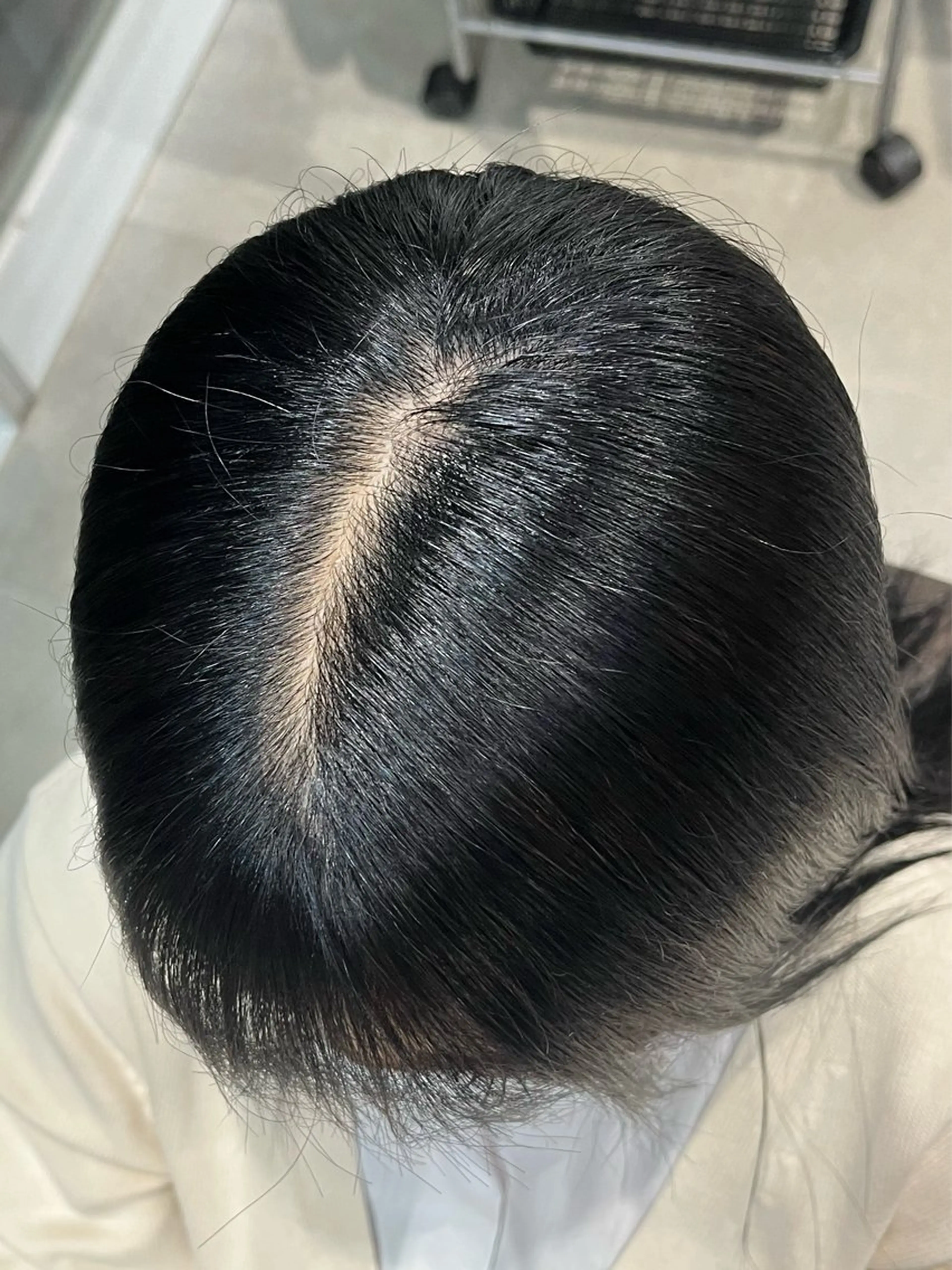 セミロング カラー 黒髪 ブルーカラー ブルーブラック 蒔田爽真 （マキタソウマ）のヘアスタイル