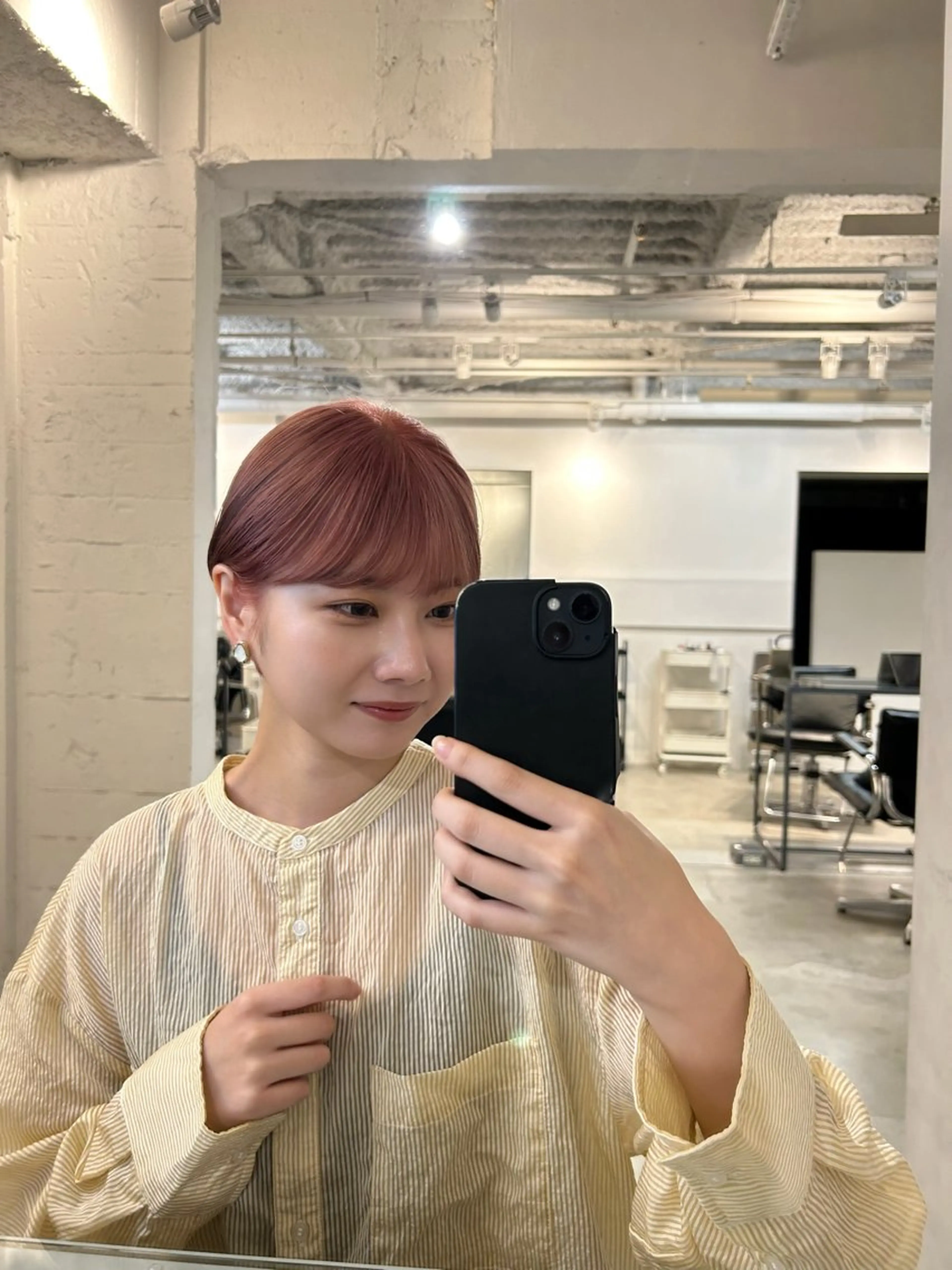 ショート カラー ピンクカラー ショートヘア カット ヘアカラー トリートメント ❤️ショートカット ・顔周りカット❤️のヘアスタイル