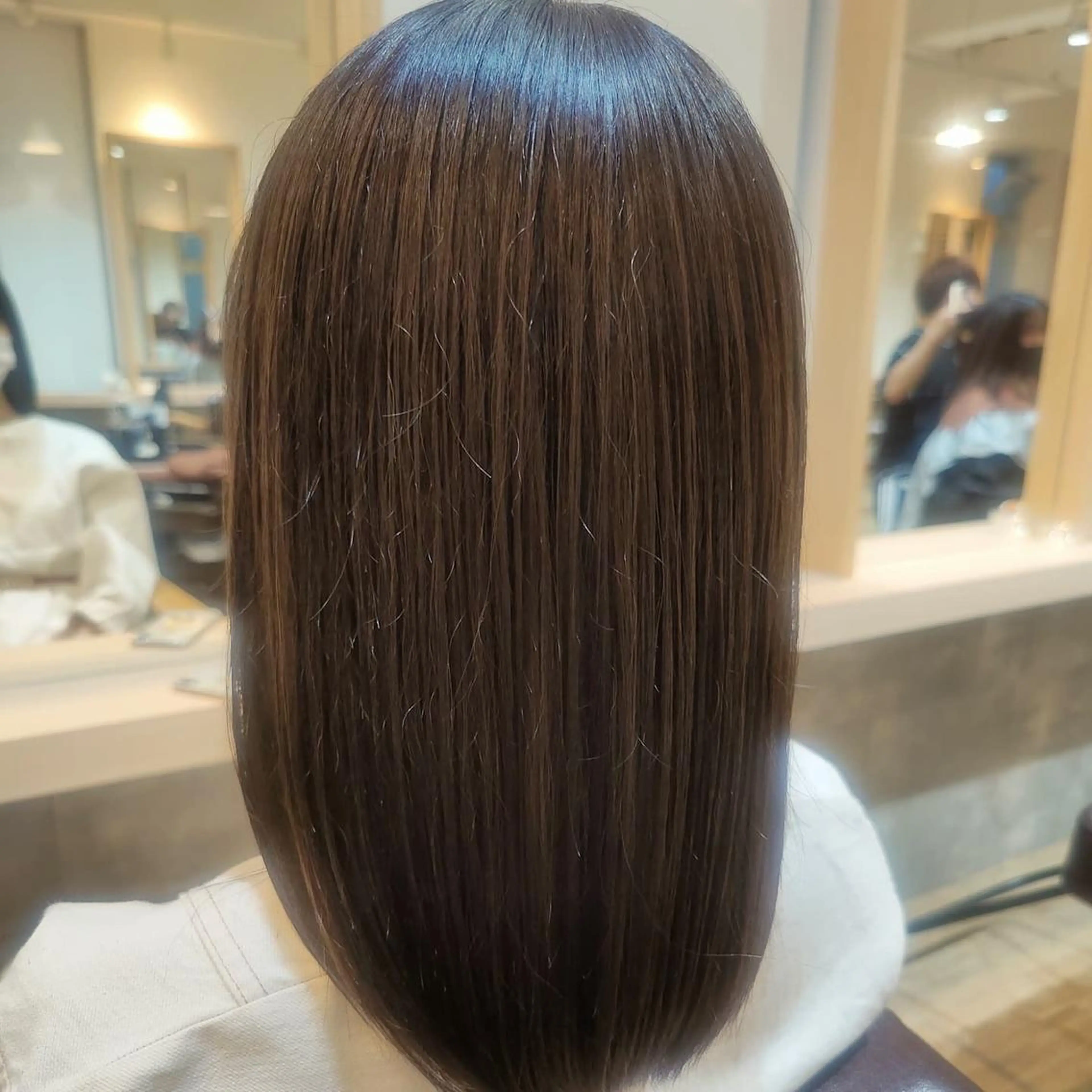 ミディアム カット ヘアカラー トリートメント 暖色/レイヤーカット /シマダアミのヘアスタイル