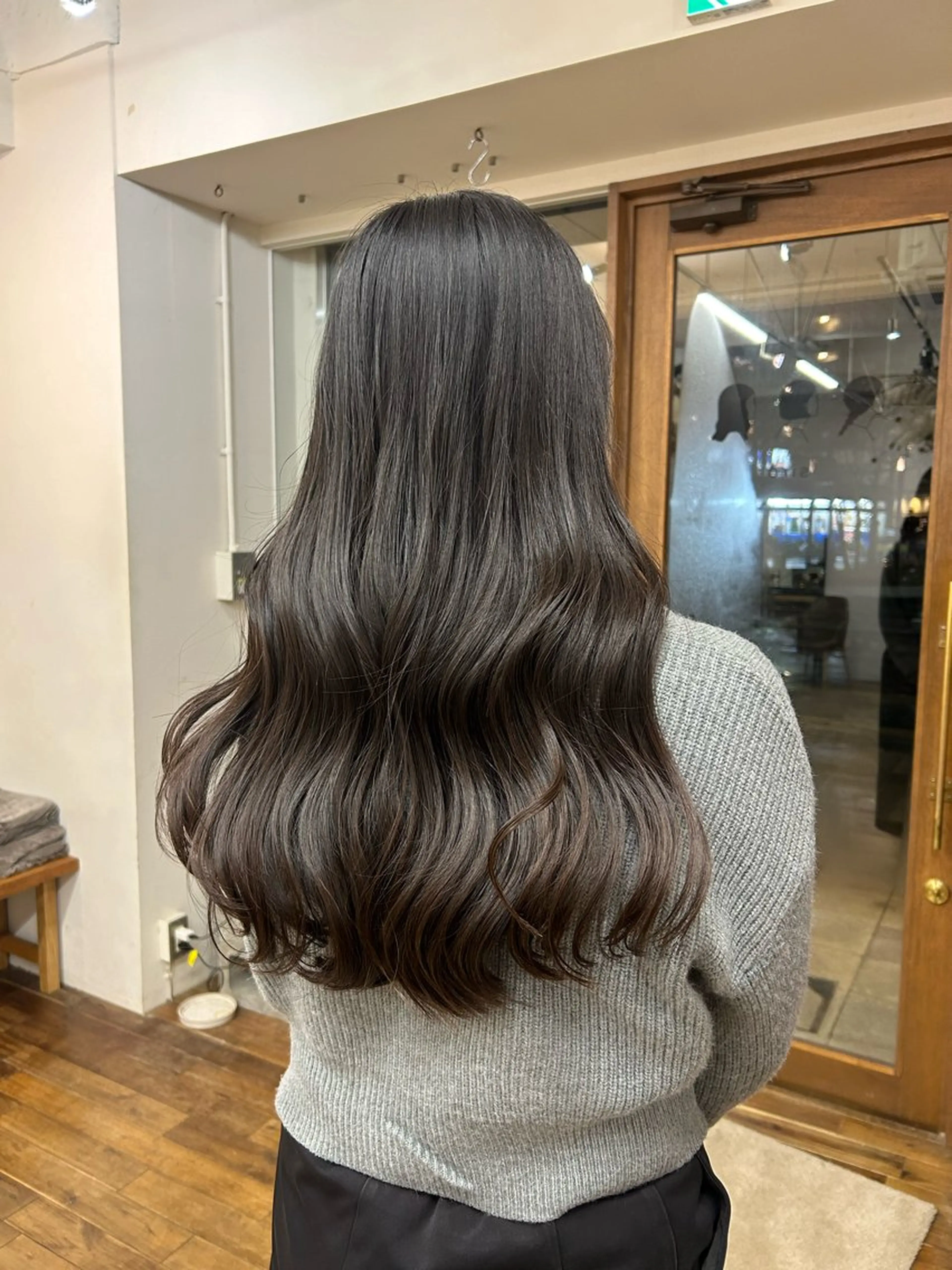 ロング カット siro所属・siro meruのヘアスタイル