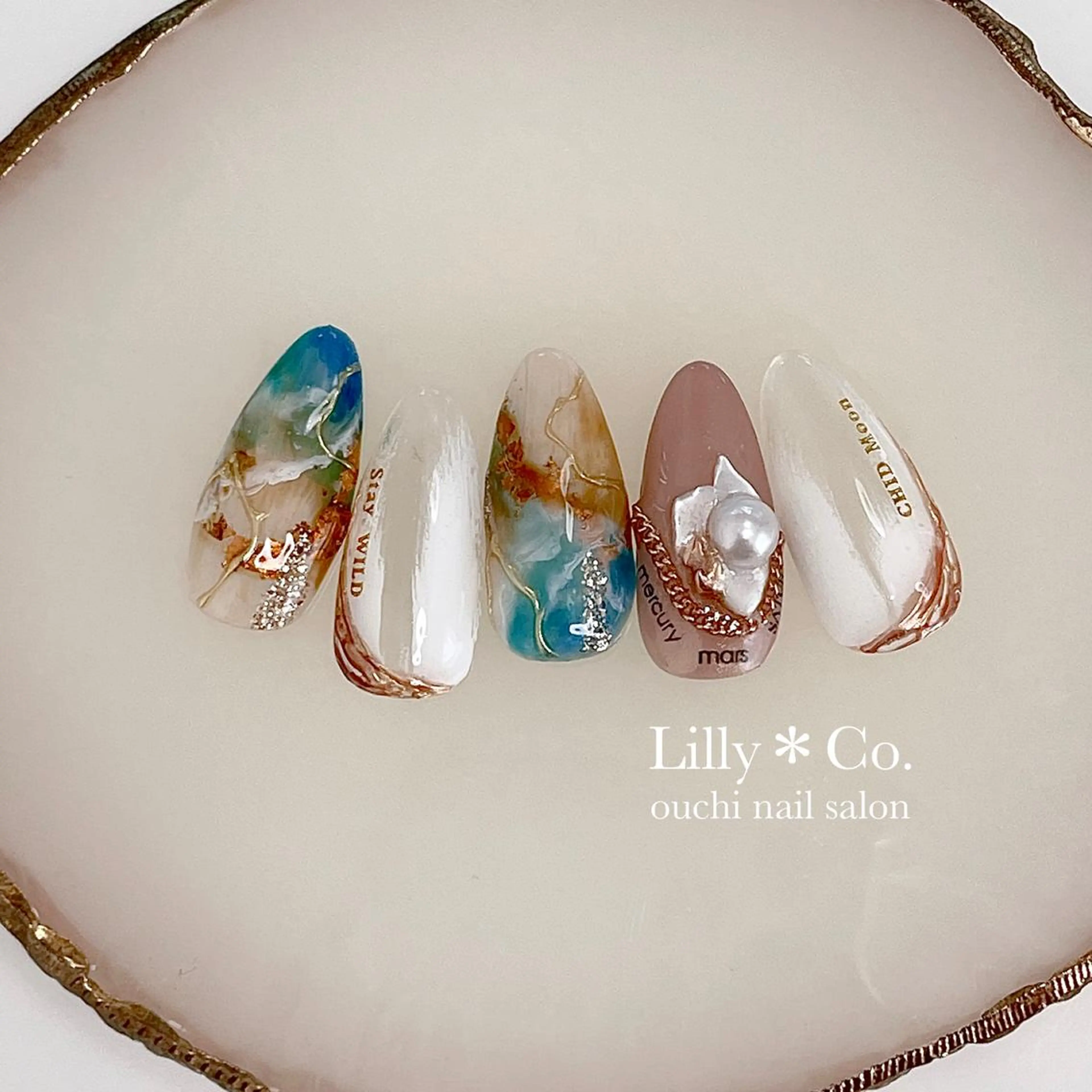 ネイル ハンドネイル ハンドケア Lilly Co.のネイルデザイン