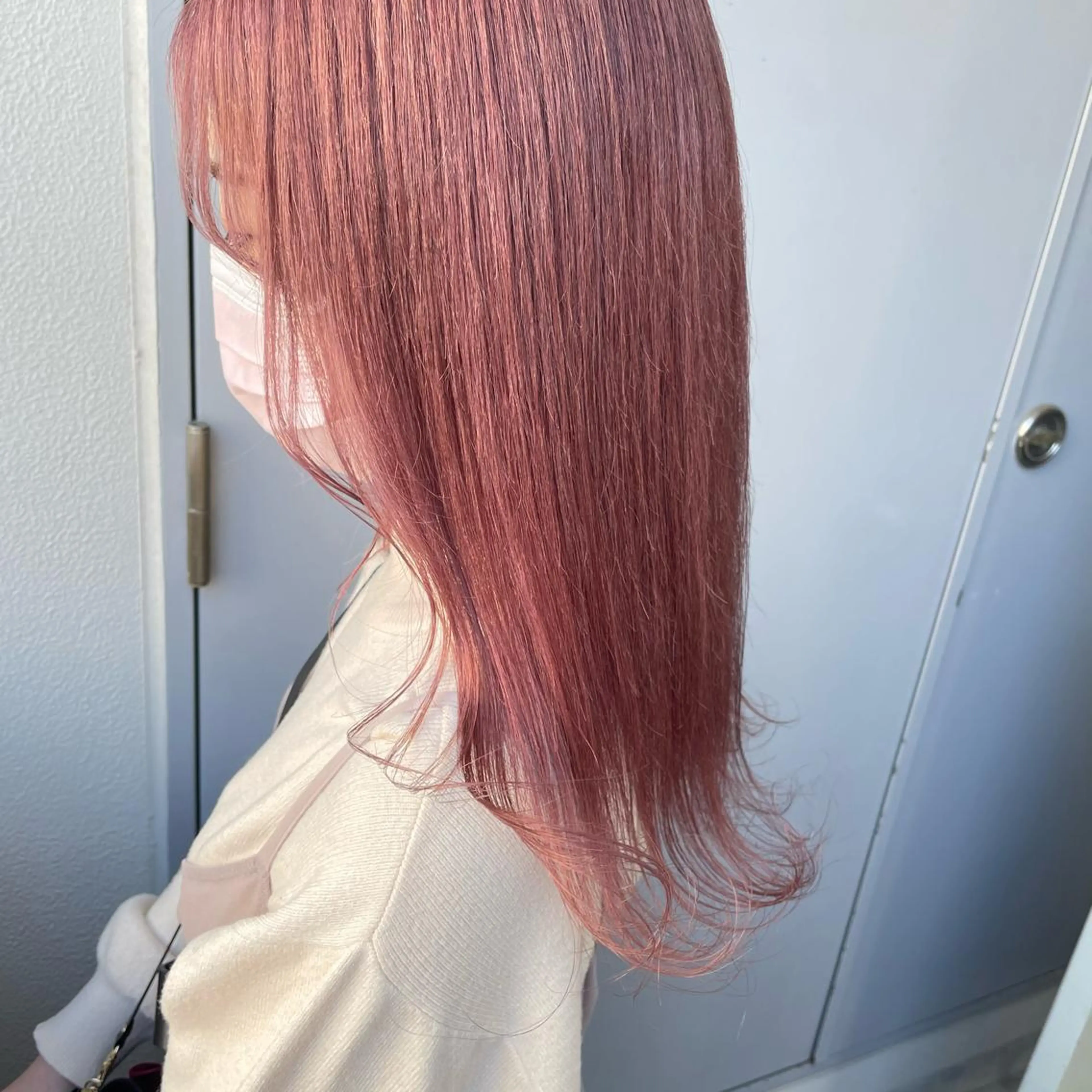 ロング カラー 韓国レイヤー ハッシュカットのヘアスタイル