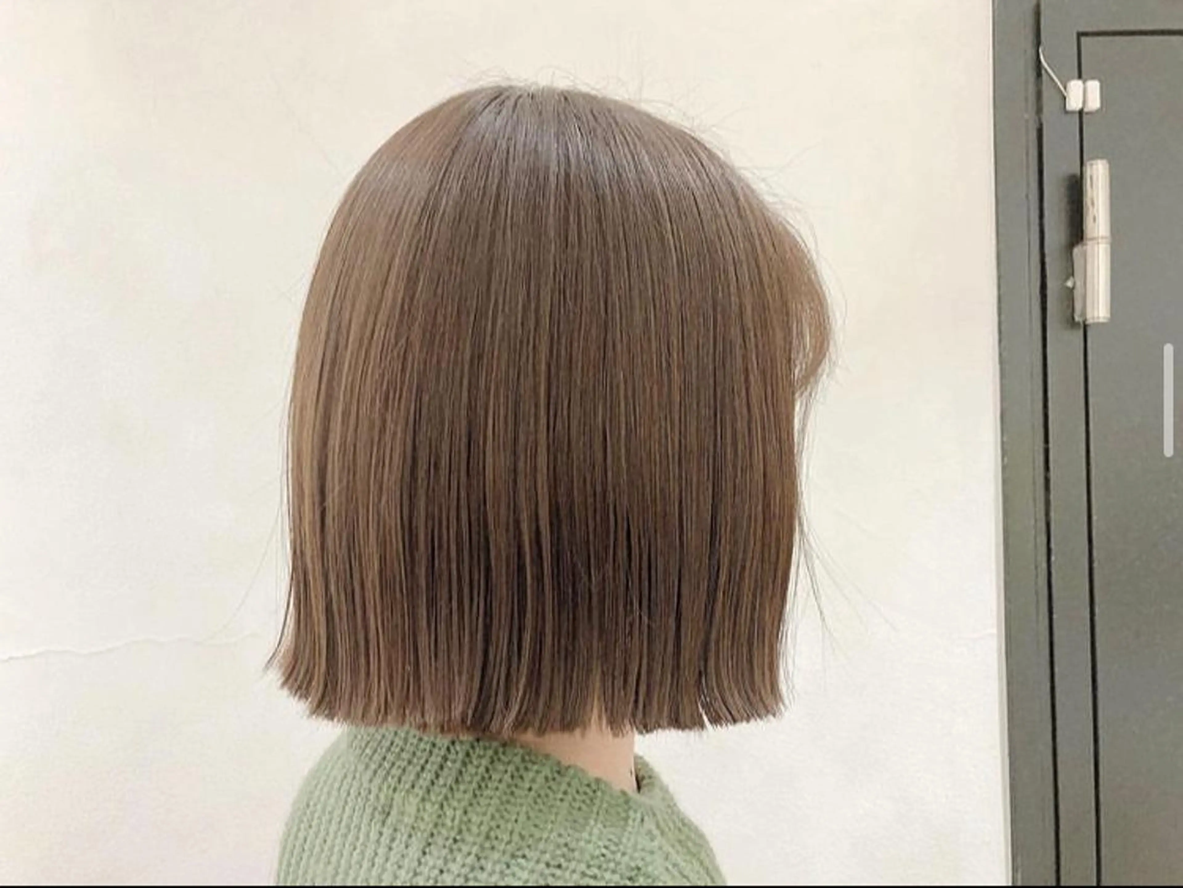 ショート カラー ヘアアレンジ 切りっぱなしボブ ボブ レイヤーカット エグチ アキラのヘアスタイル