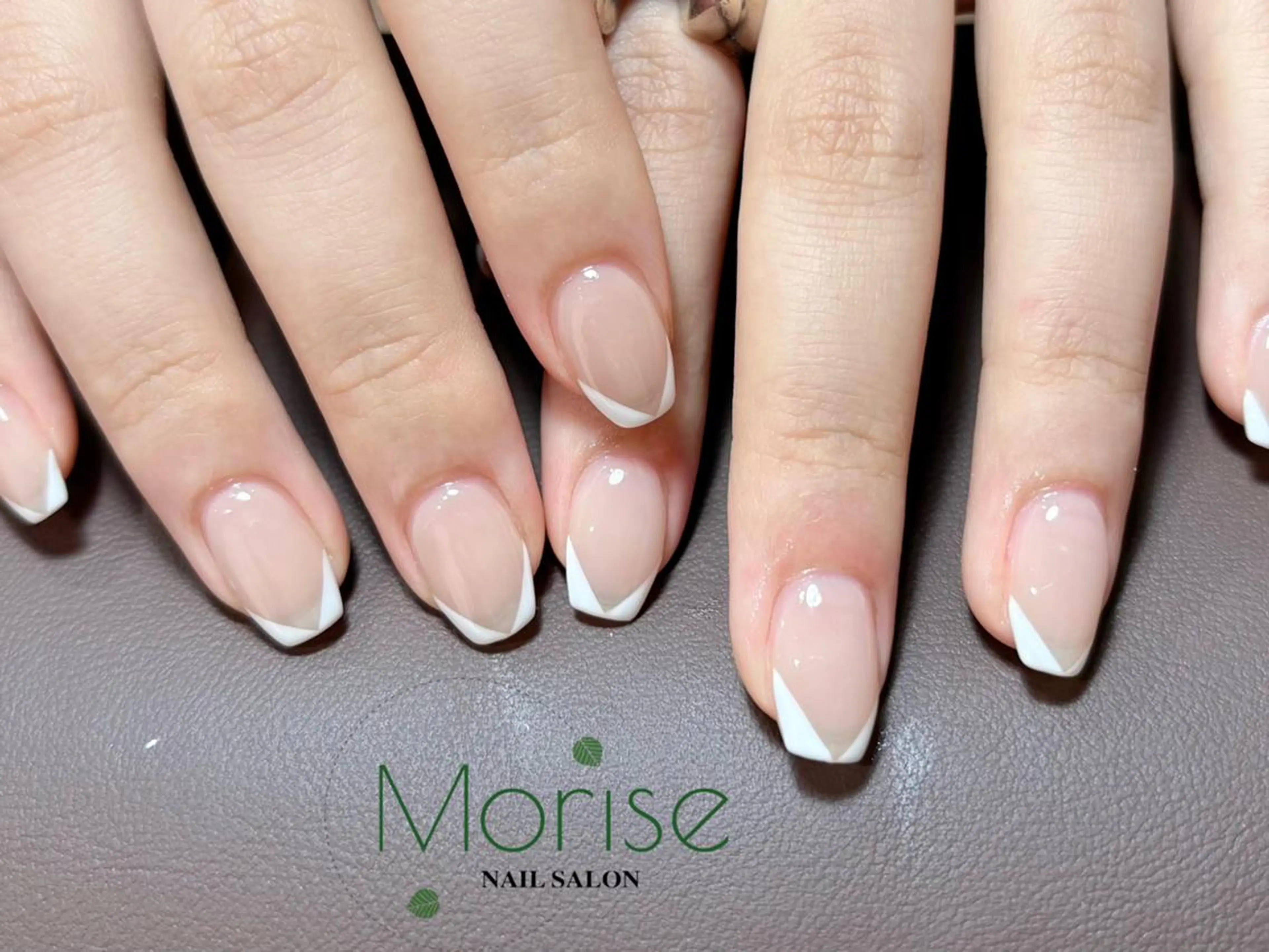 ネイル フットネイル フレンチネイル ジェルネイル ガラスフレンチ 韓国ネイル ハンドネイル ハンドケア MoriseNail 表参道のネイルデザイン