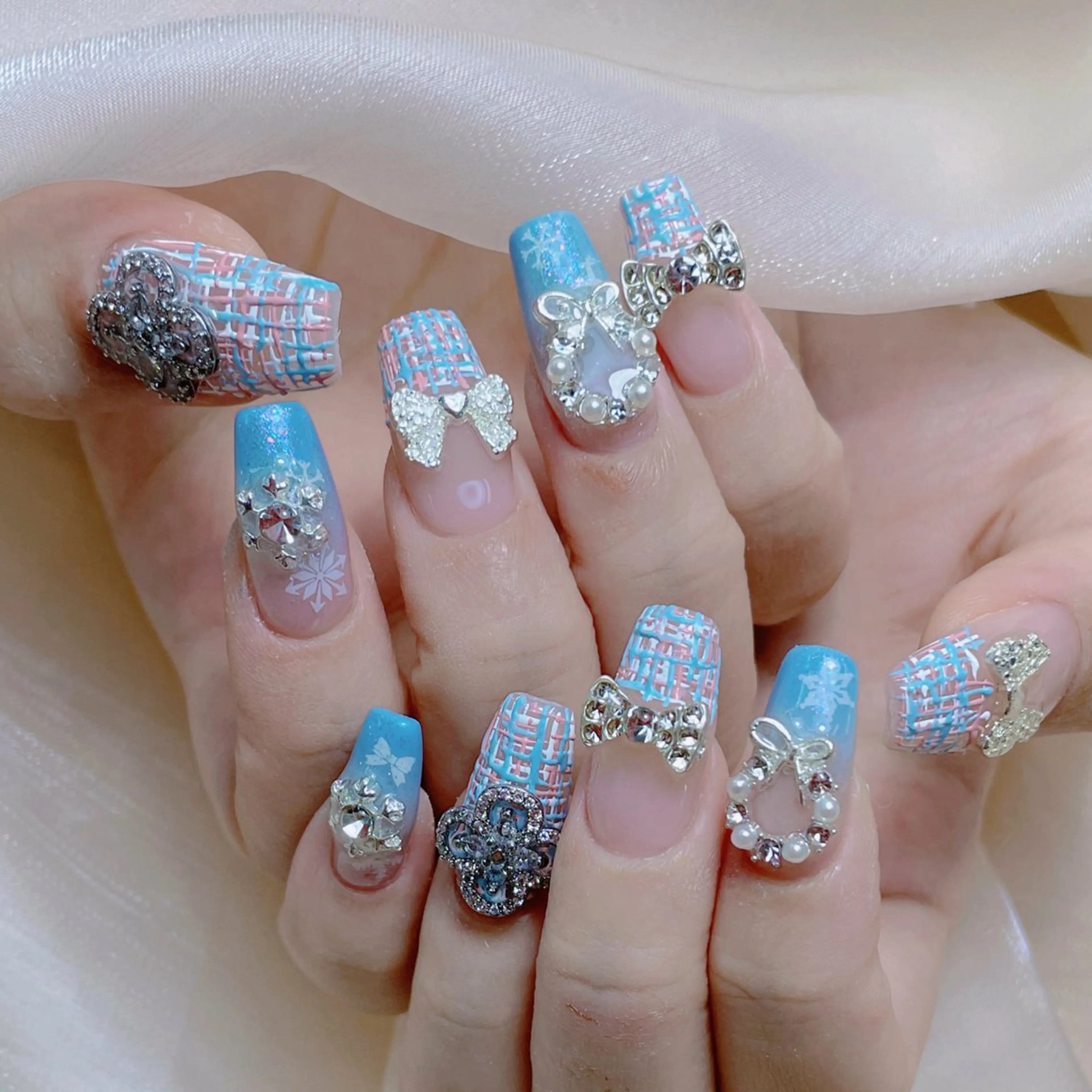 ネイル キラキラネイル 大理石ネイル(マーブル) スカルプネイル 春ネイル ネイルチップ ハンドネイル NailPrincess所属・princess スカルプ専門店のネイルデザイン