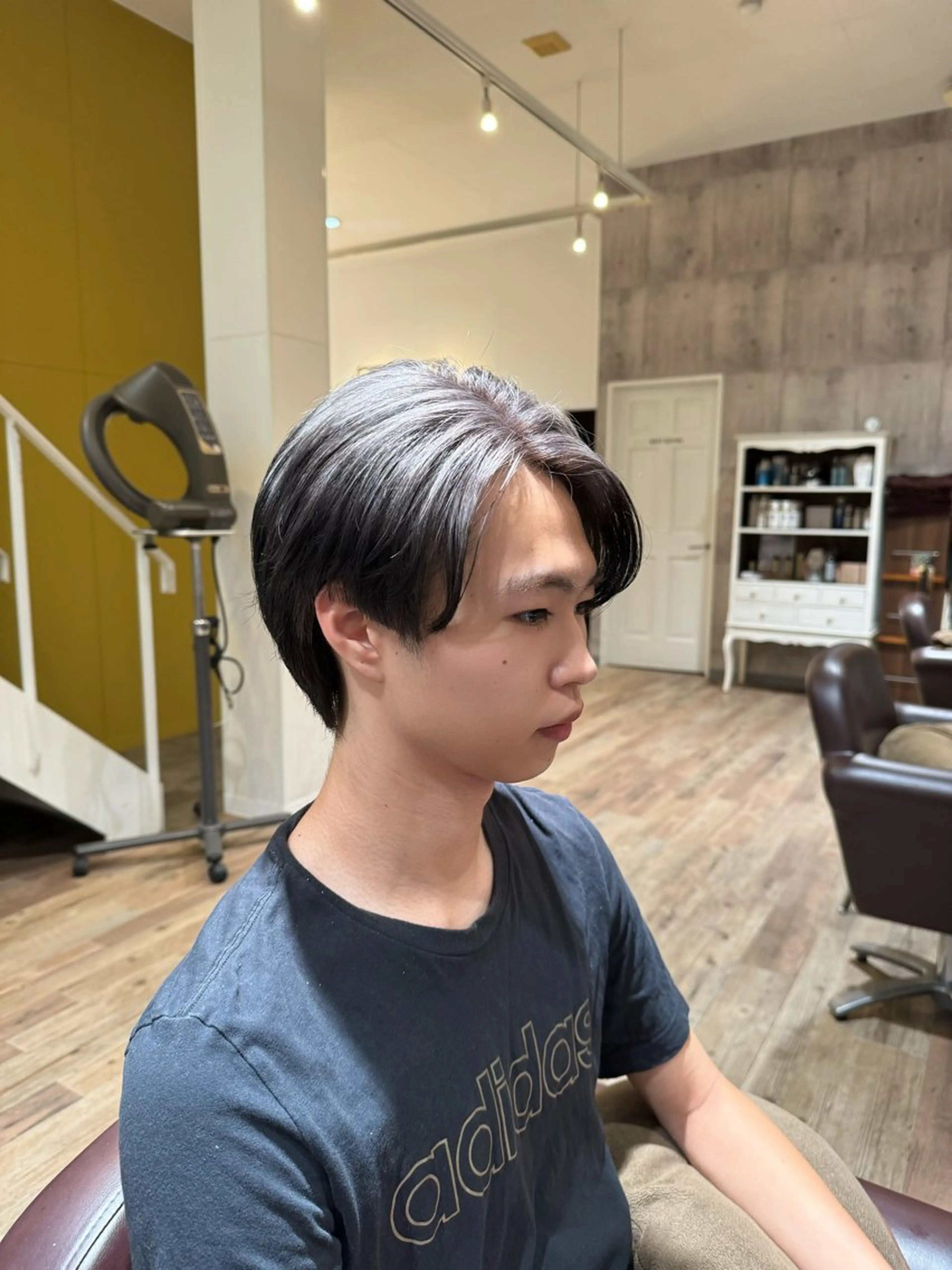 メンズ カット ヘアカラー 🔅透明感カラー切田 はじめ🔆のヘアスタイル