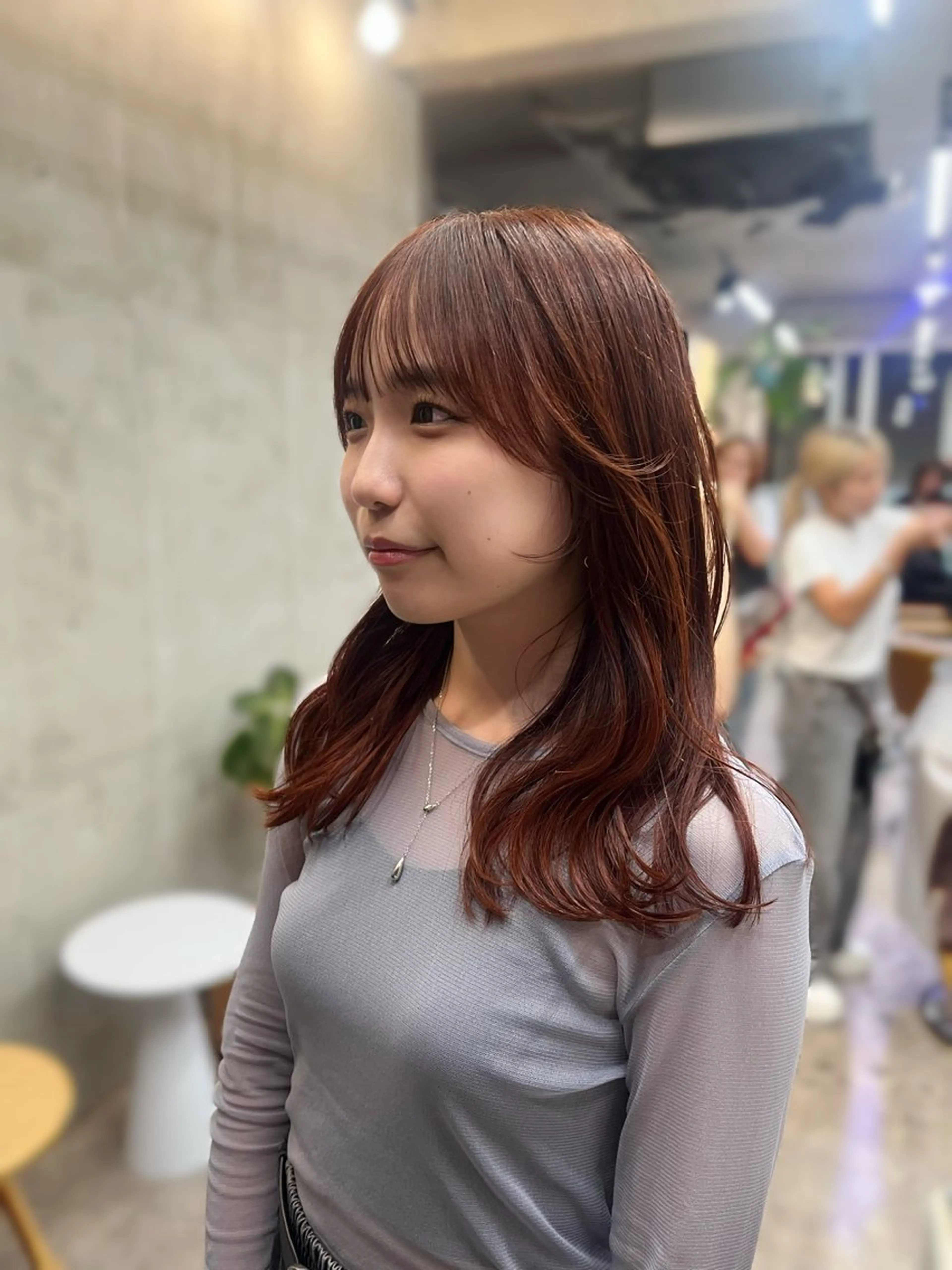 セミロング カラー ブラウンカラー オレンジ オレンジブラウン ヘアカラー SALT WATER所属・🫐 𝐌𝐚𝐨 🫐似合わせcutのヘアスタイル