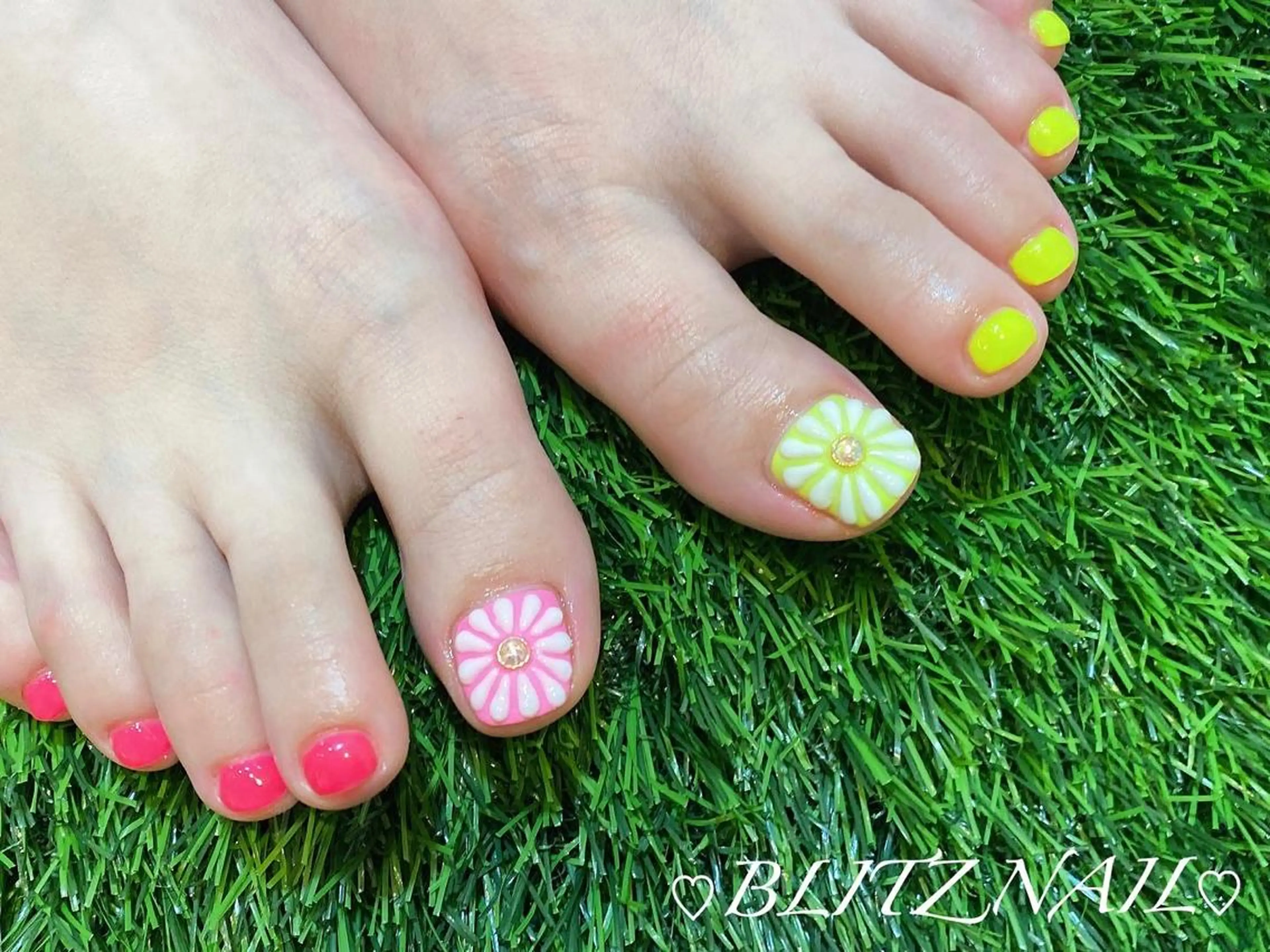 ネイル BLITZ Nail 岩田💅🏻✨のネイルデザイン