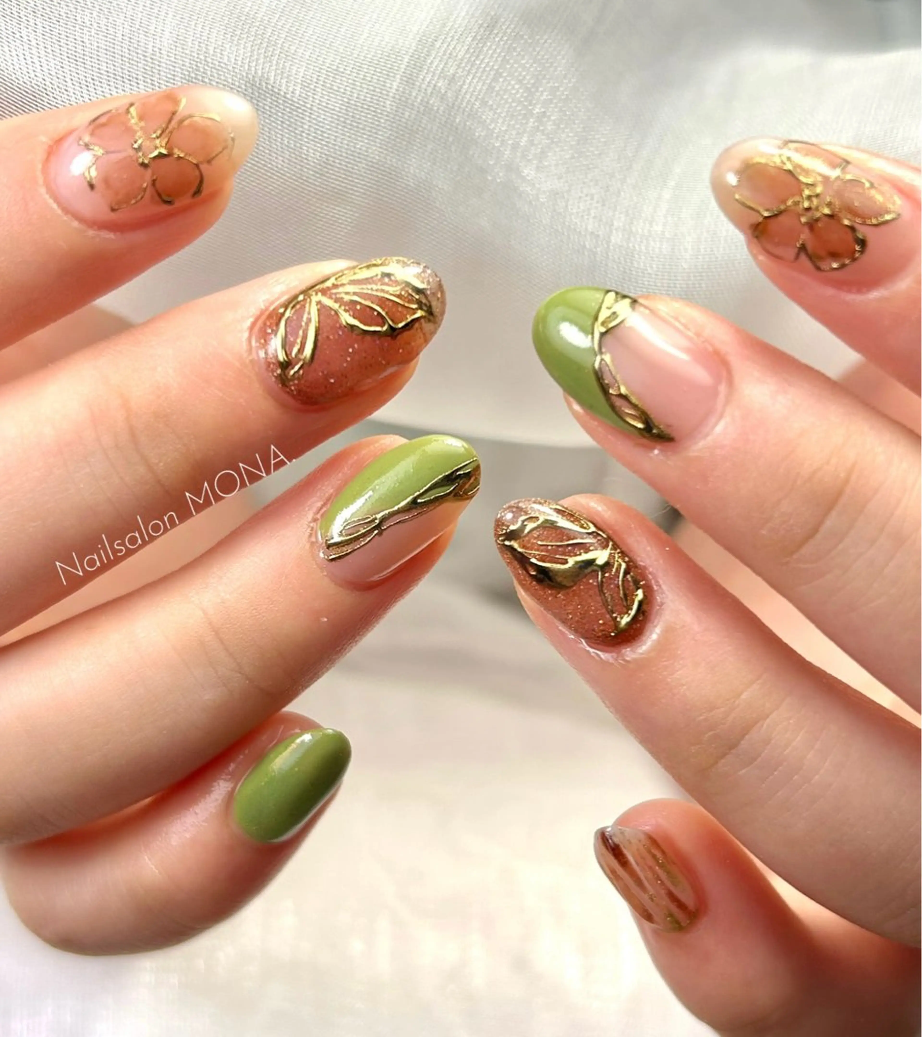 ネイル ジェルネイル ニュアンスネイル ハンドネイル Nailsalon MONA.のネイルデザイン