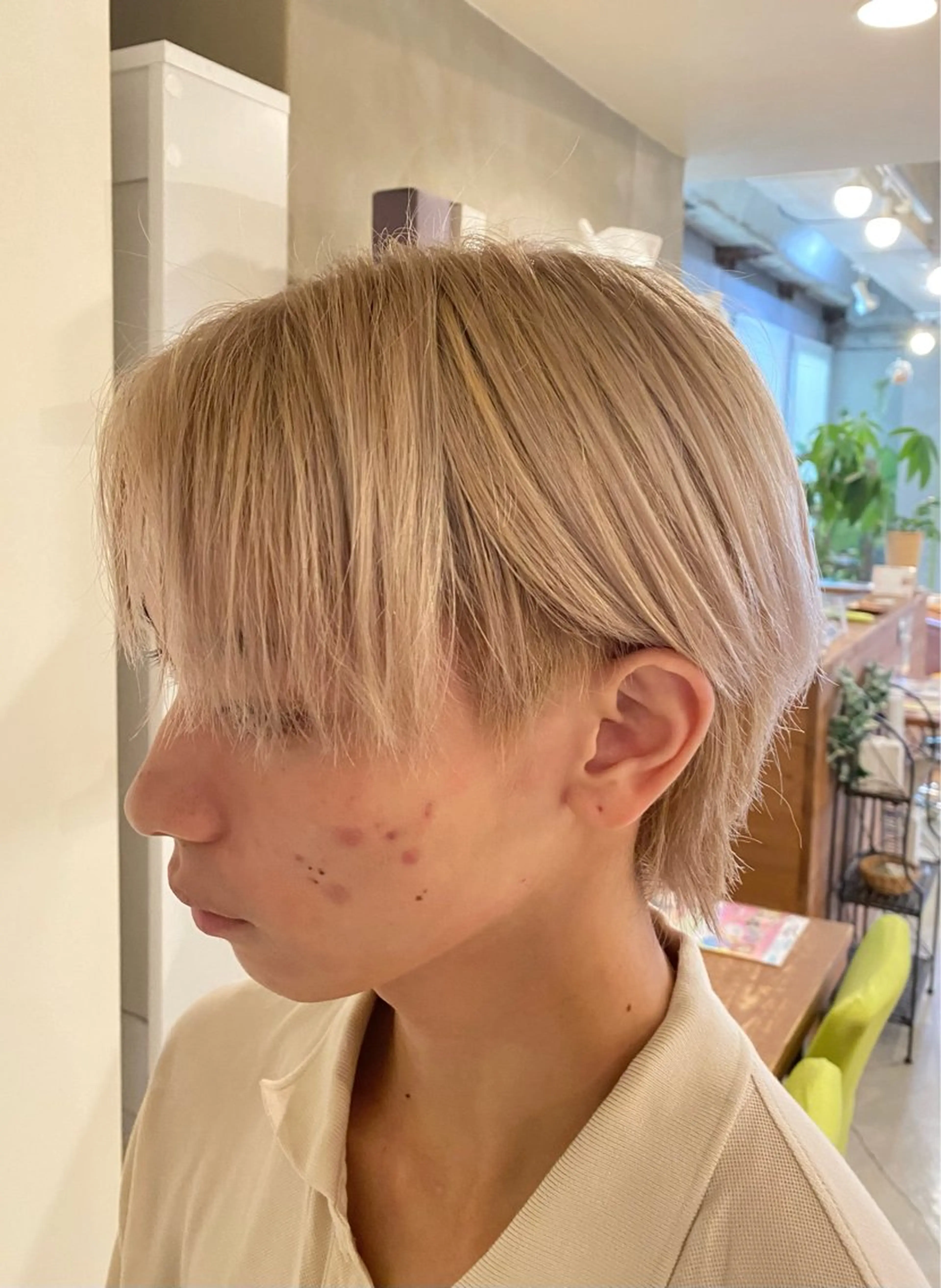ショート ヘアカラー トリートメント SORA.桂川店所属・内野 友貴のヘアスタイル