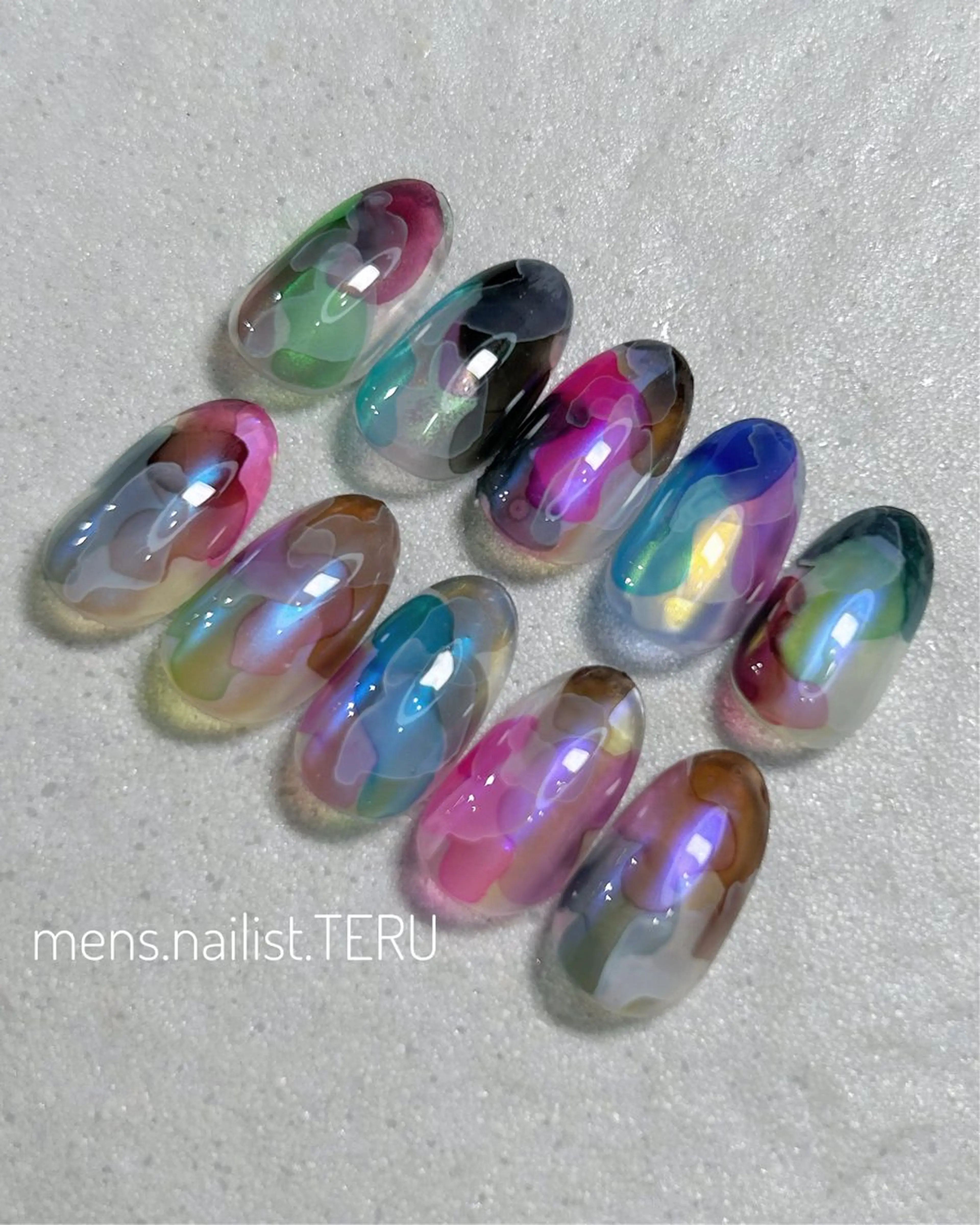 ネイル メンズネイル nail salon ETERNAL所属・メンズネイリスト TERUのネイルデザイン