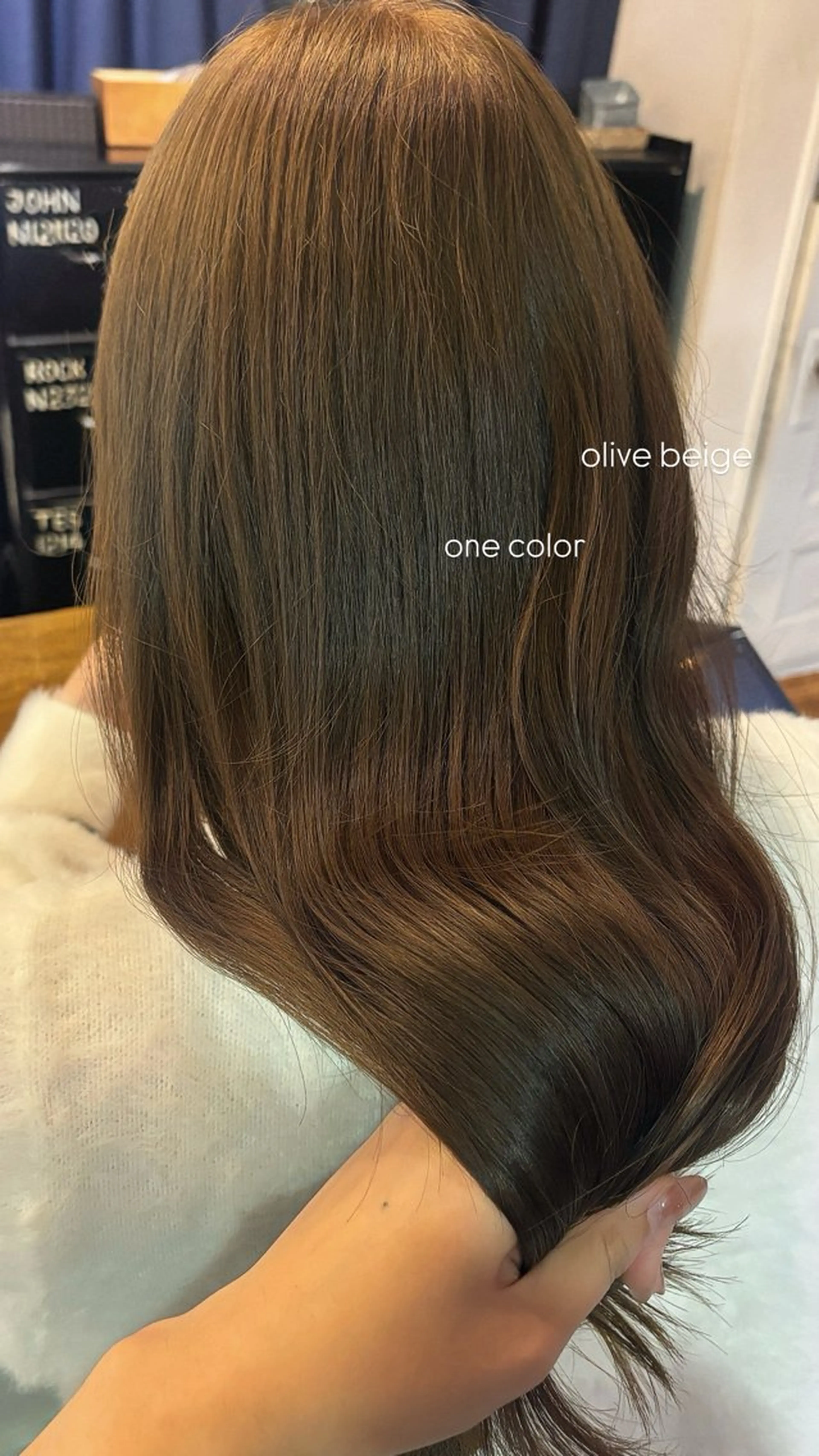 セミロング カラー ヘアアレンジ ベージュカラー オリーブベージュ ヘアカラー トリートメント ヘッドスパ ヘアセット Juri 🌙のヘアスタイル