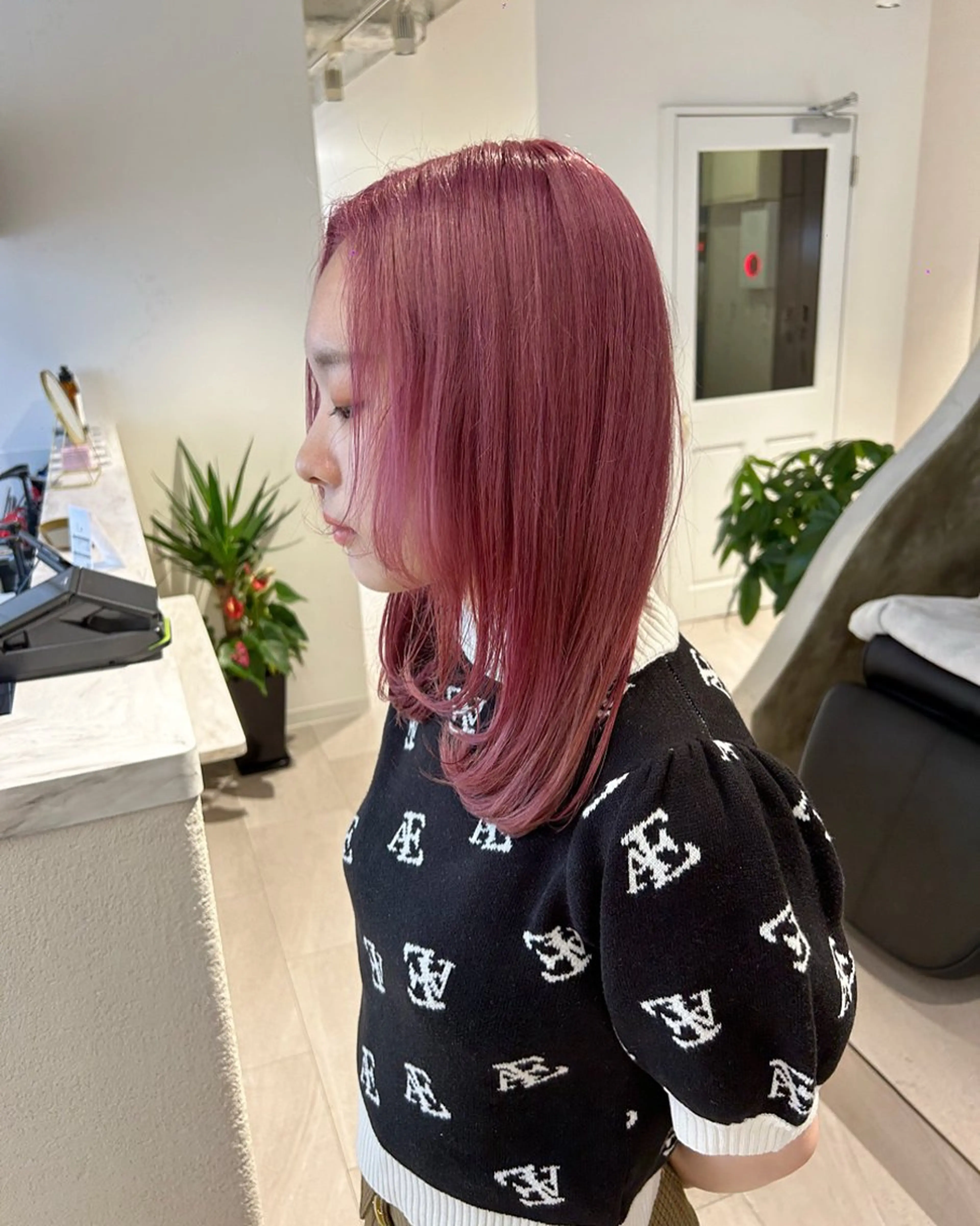 カラー 【モデル様募集中】 ior MOMOKAのヘアスタイル