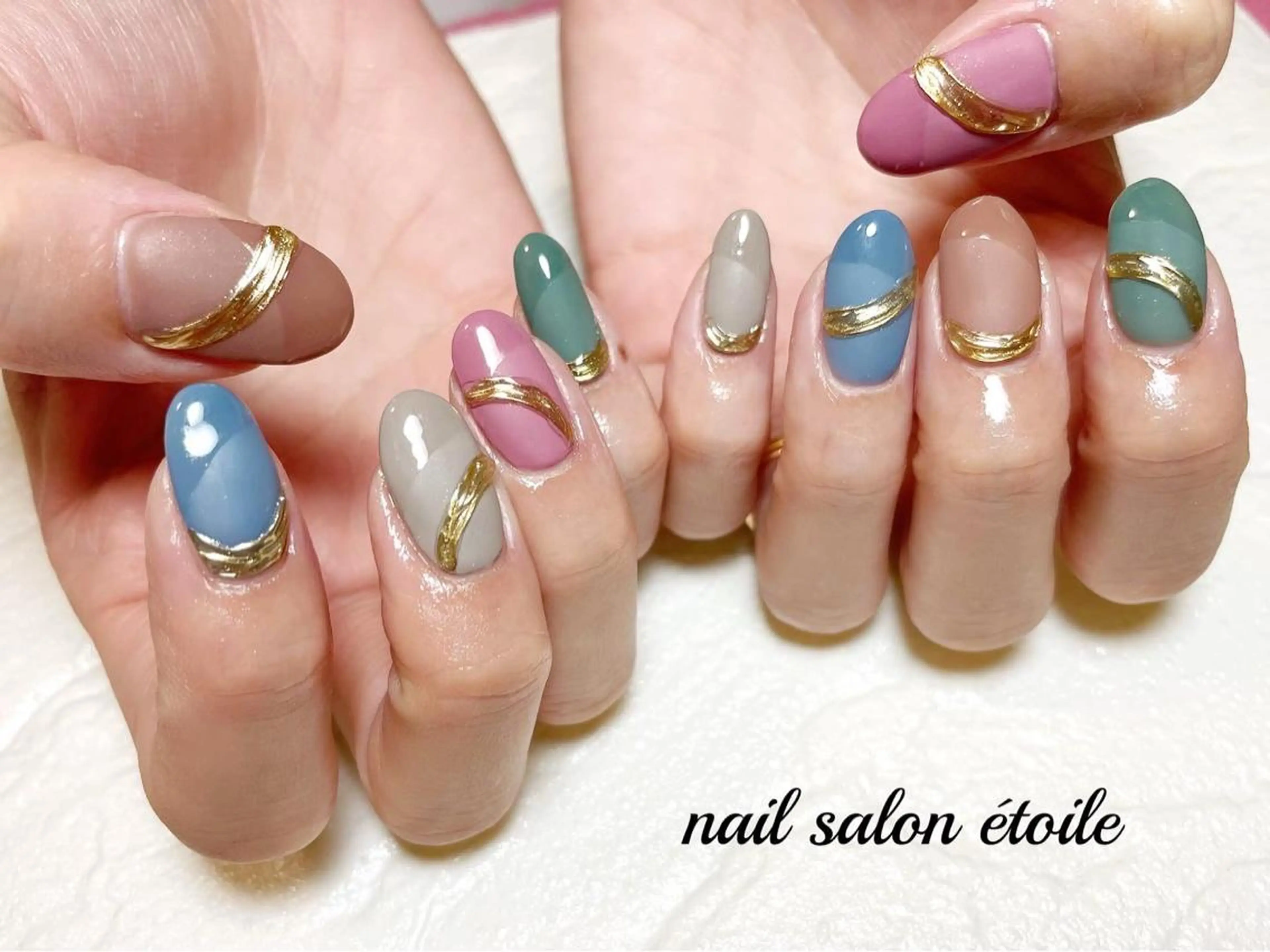 ネイル アートネイル ジェルネイル ゴールド マットネイル ミラーネイル ハンドネイル nail salon étoileのネイルデザイン