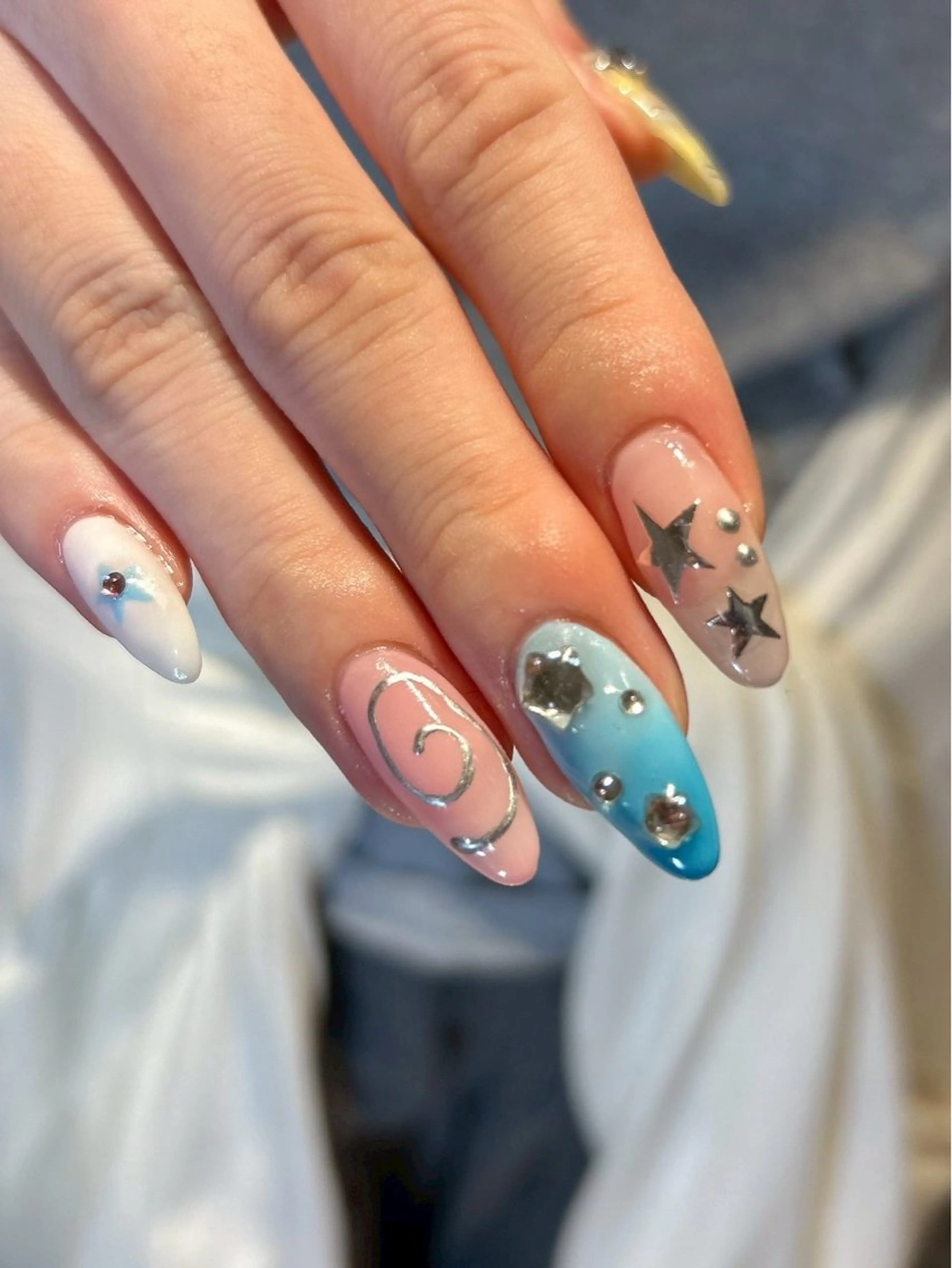 ロング ハンドネイル Nbibi nail salonのネイルデザイン