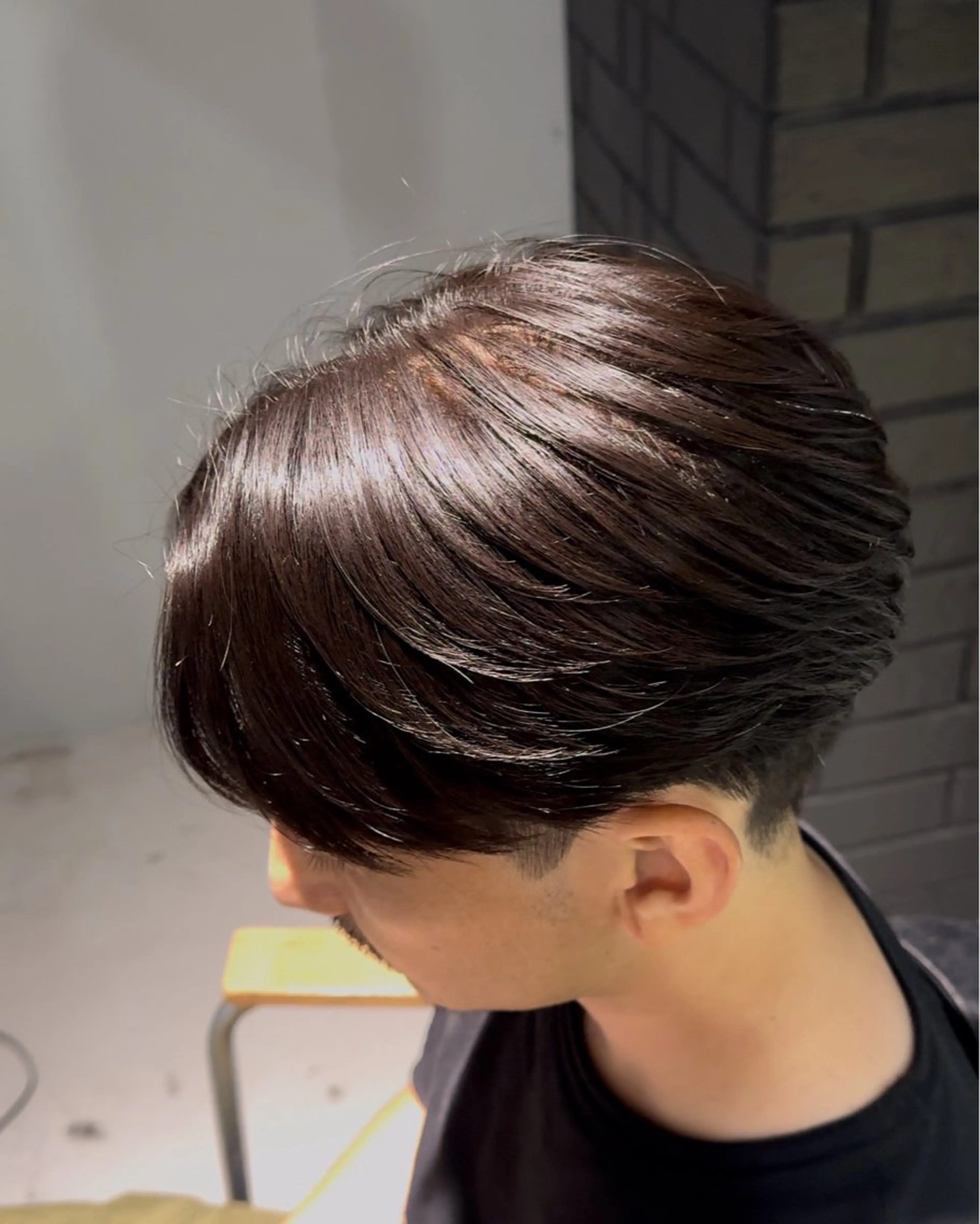 ショート メンズ センターパート マッシュ シースルーマッシュ 縮毛矯正 カット 縮毛矯正 men's salon gaudi 高槻店所属・曲がる縮毛矯正/ 波巻きパーマ/川岸のヘアスタイル