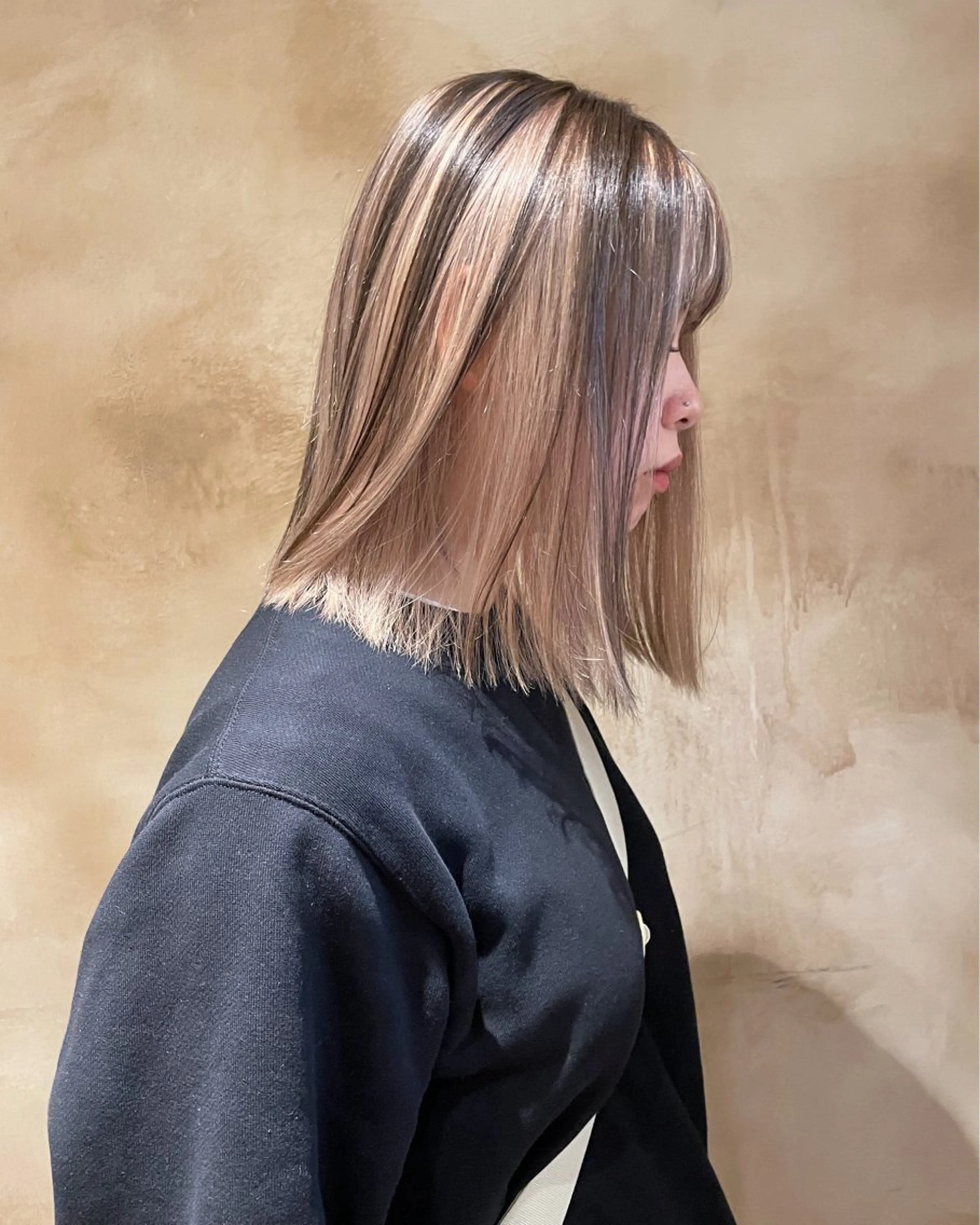 ミディアム カラー デザインカラー カット ヘアカラー トリートメント ヘアセット lot所属・大阪/心斎橋 lot mikuのヘアスタイル