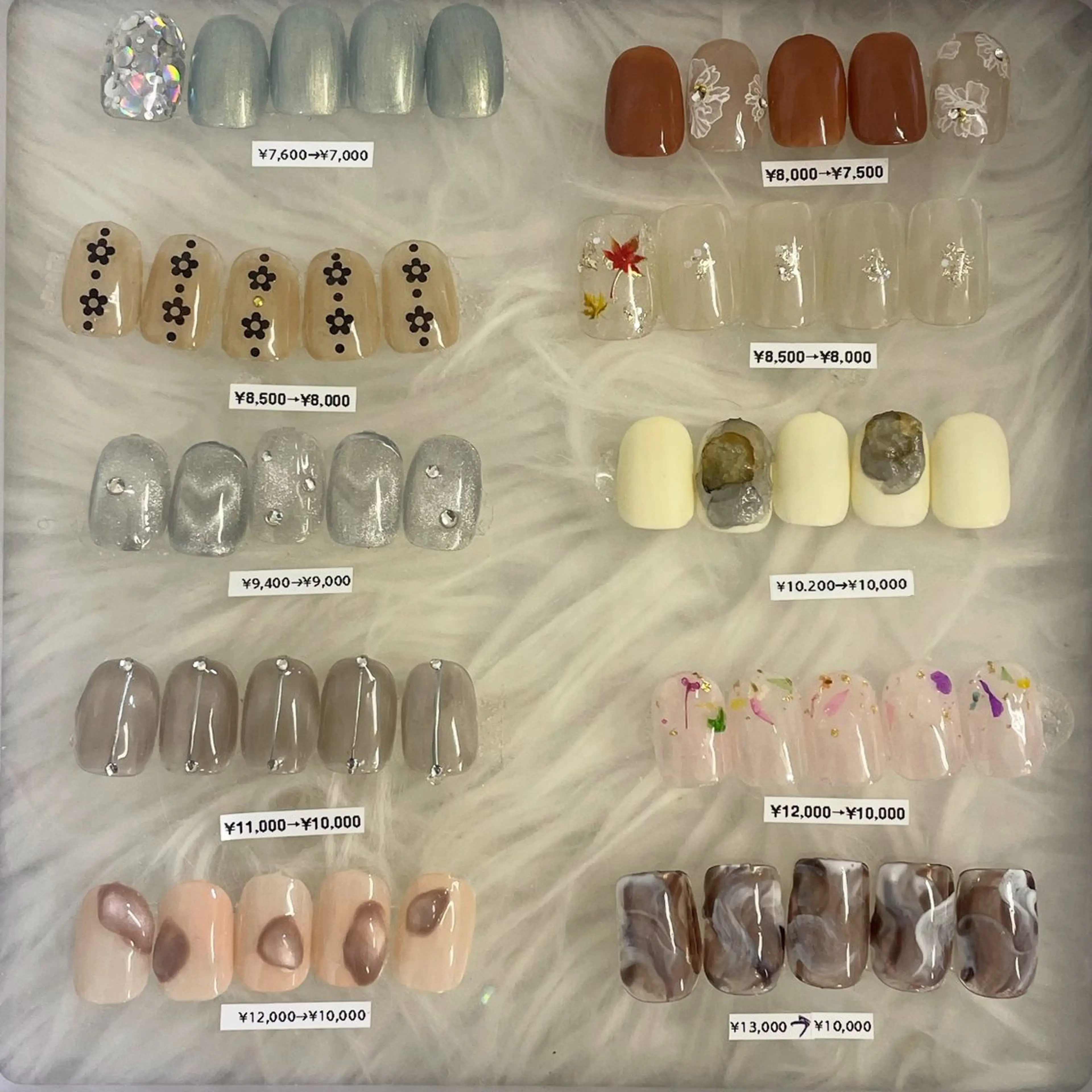 ネイル ハンドネイル フットネイル S LOUNGE NAIL所属・パーツたくさん🍓 SUMIのネイルデザイン