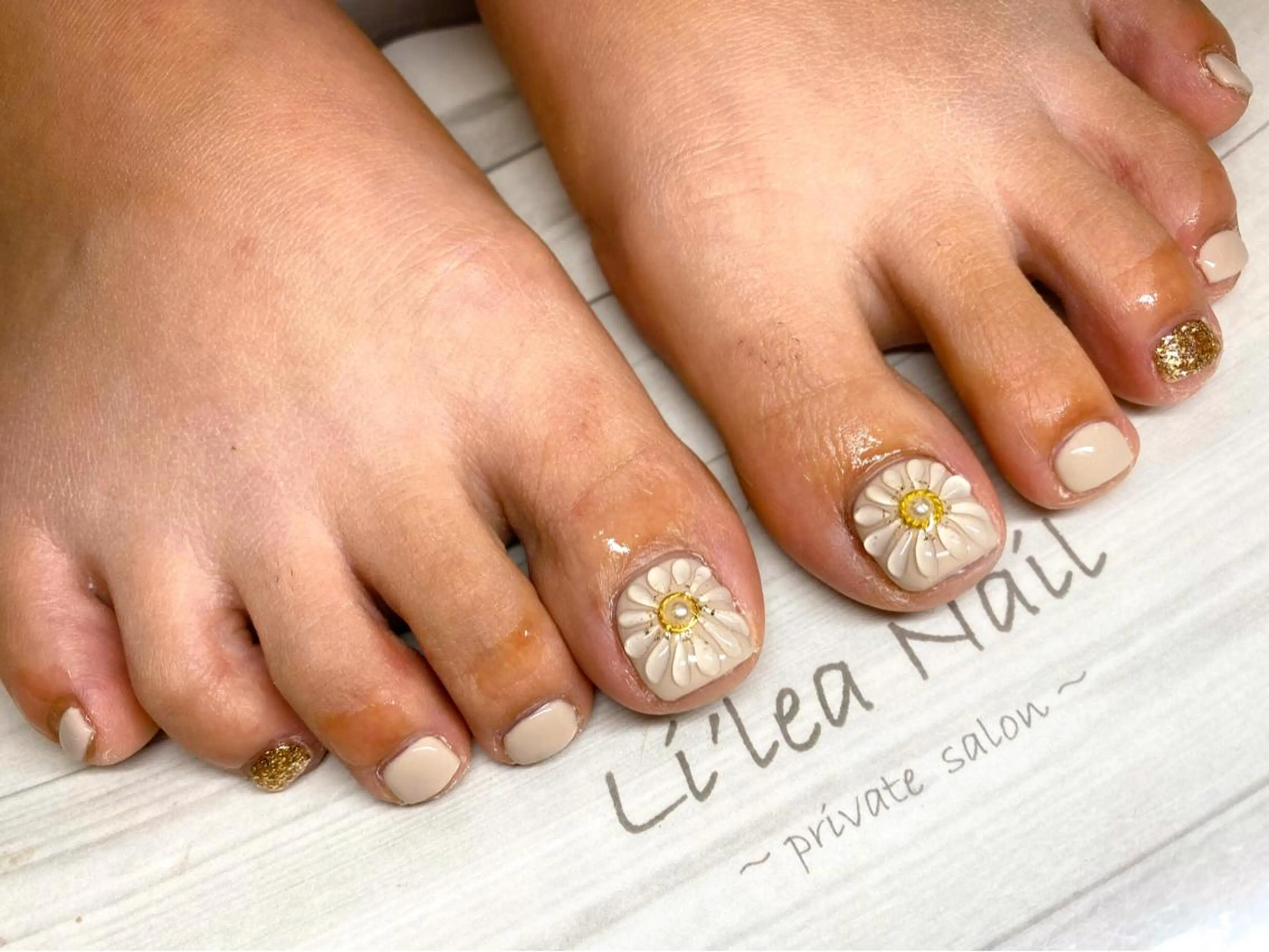 ネイル Li'leaNail AINAのネイルデザイン