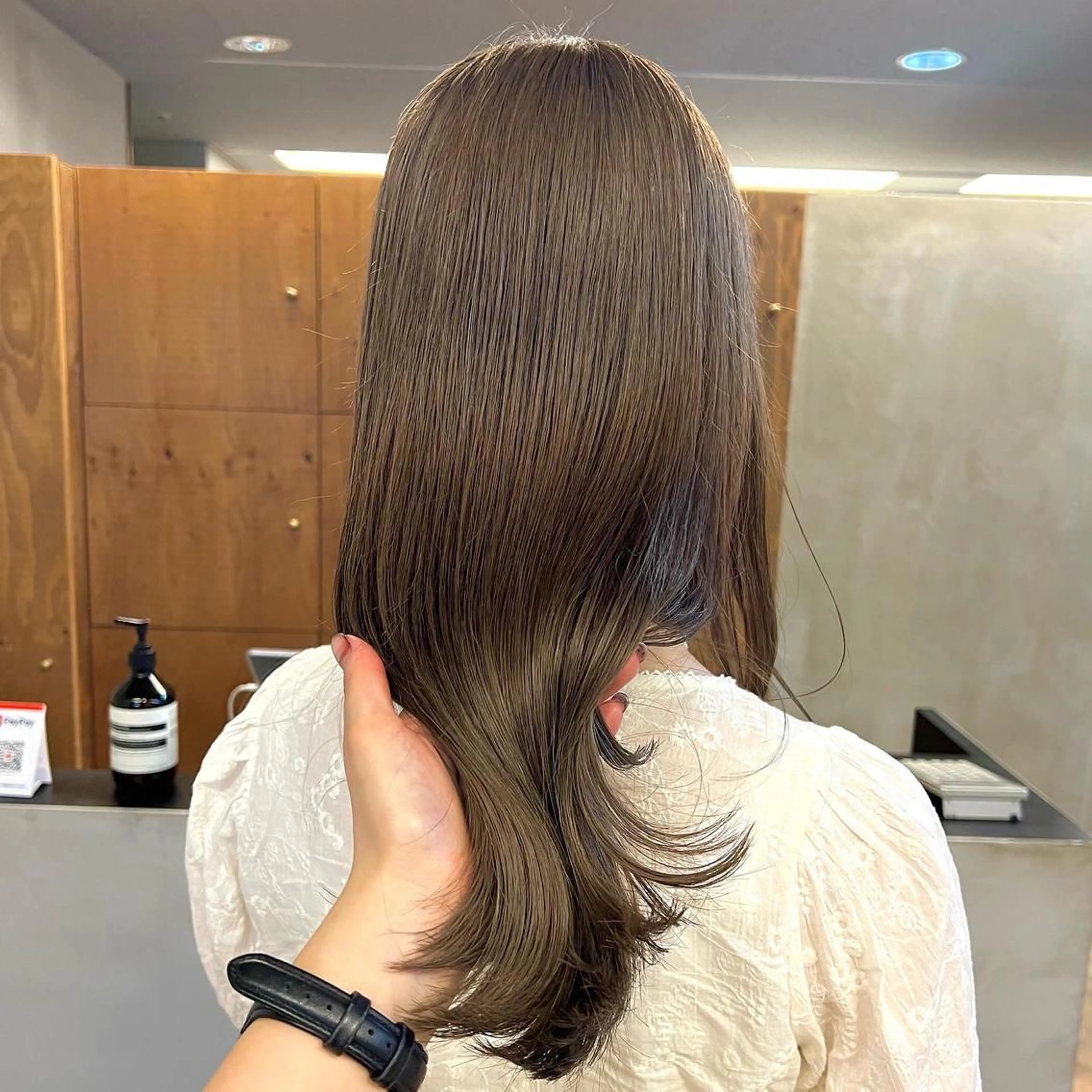 セミロング カラー パーマ ヘアアレンジ メンズ キッズ ネイル マツエク・マツパ アイブロウ カット ヘアカラー EMANON梅田店所属・前川 朋香のヘアスタイル