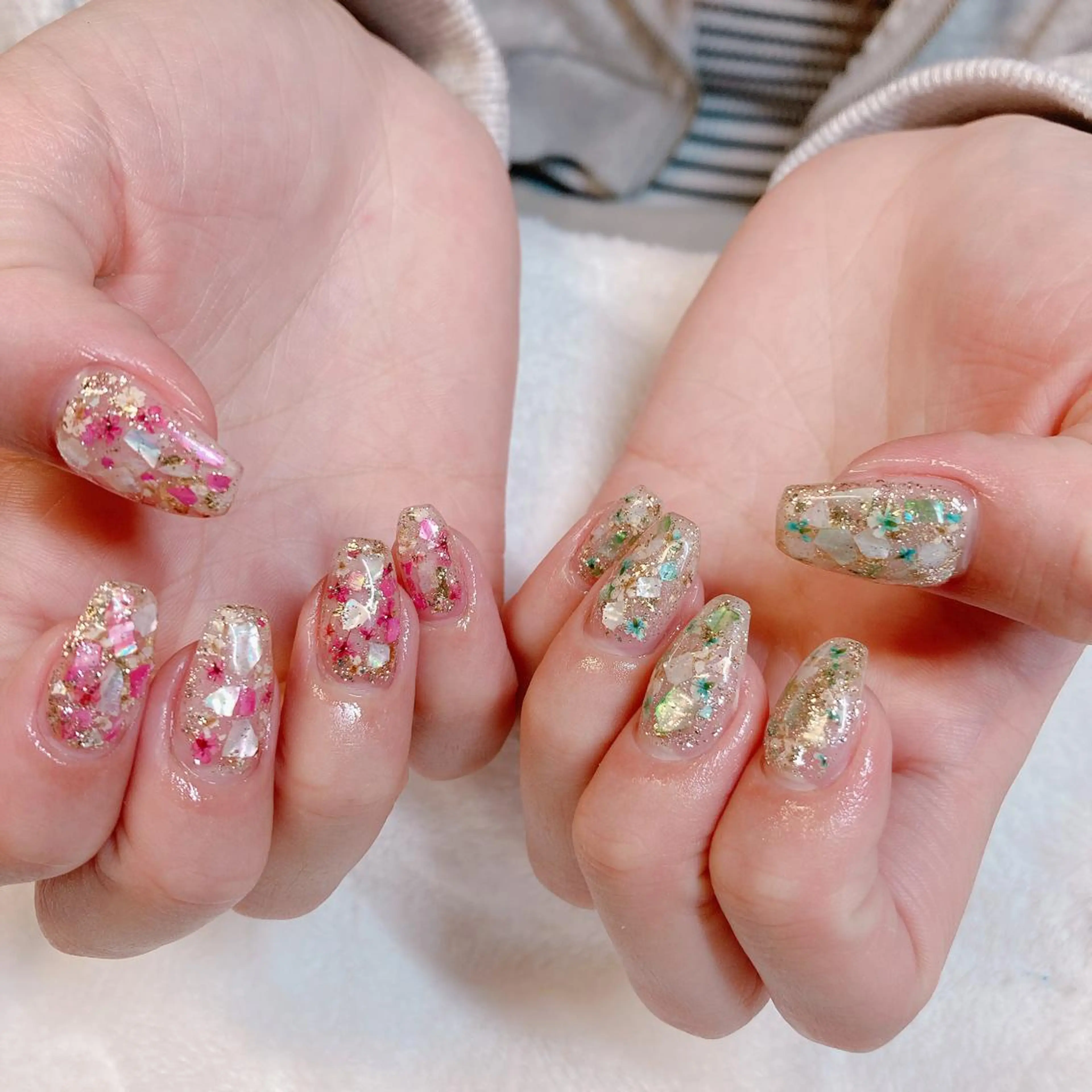 ネイル ハンドネイル 根津 綾子のネイルデザイン