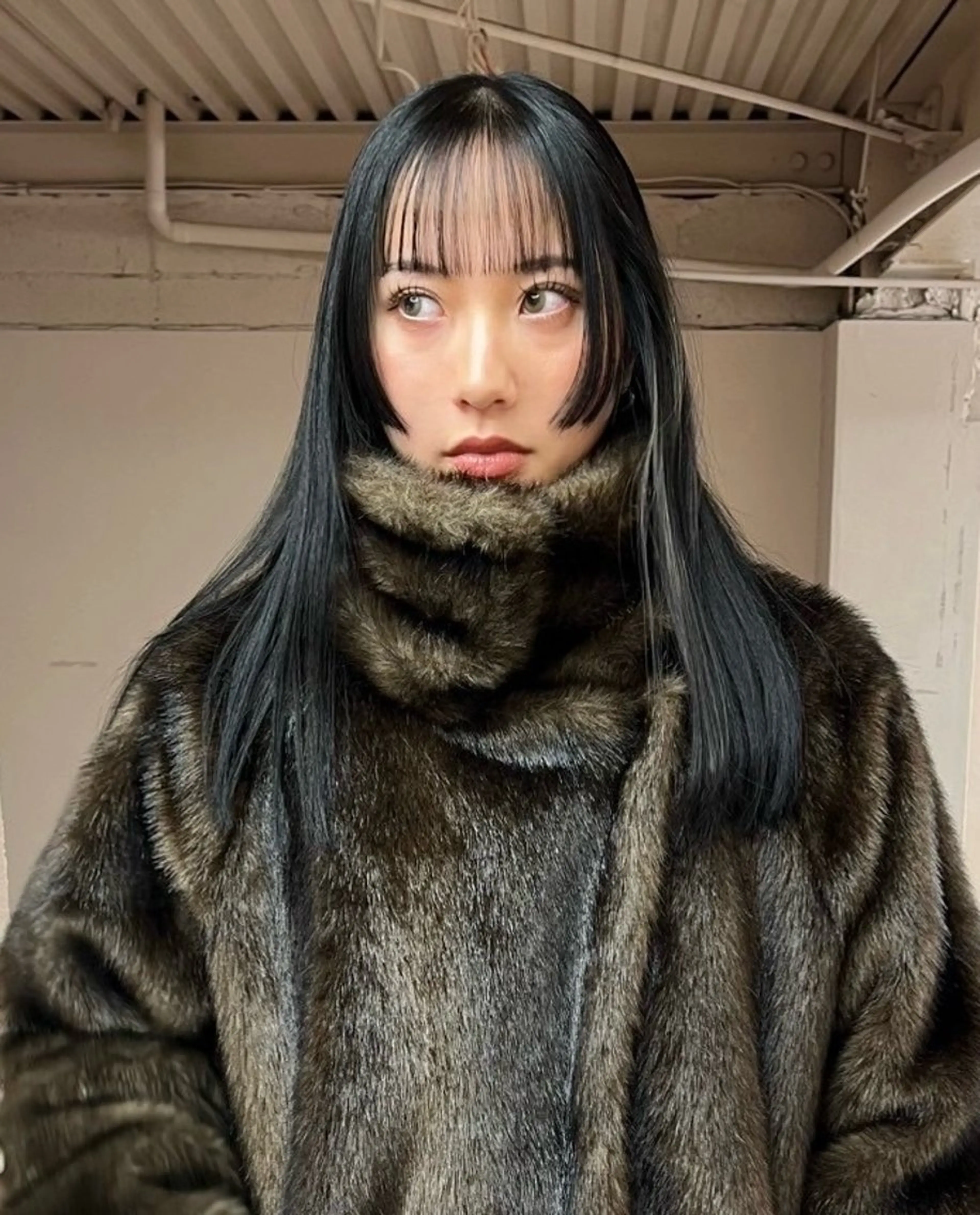 セミロング 顔周りカット 姫カット カット ヘアカラー トリートメント iru所属・mi kiのヘアスタイル