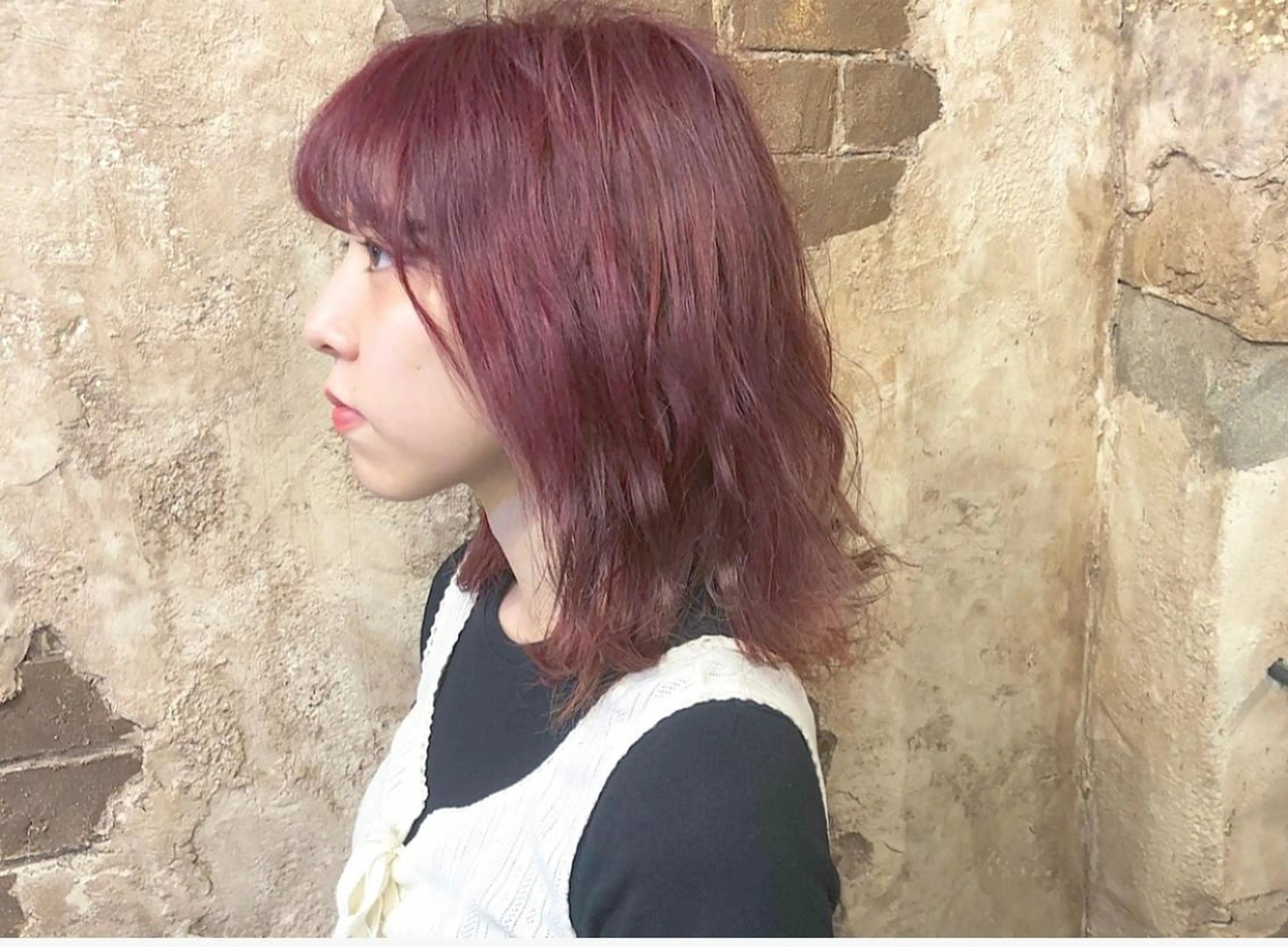 ミディアム カラー ブリーチ、パーマ 西部笑のヘアスタイル