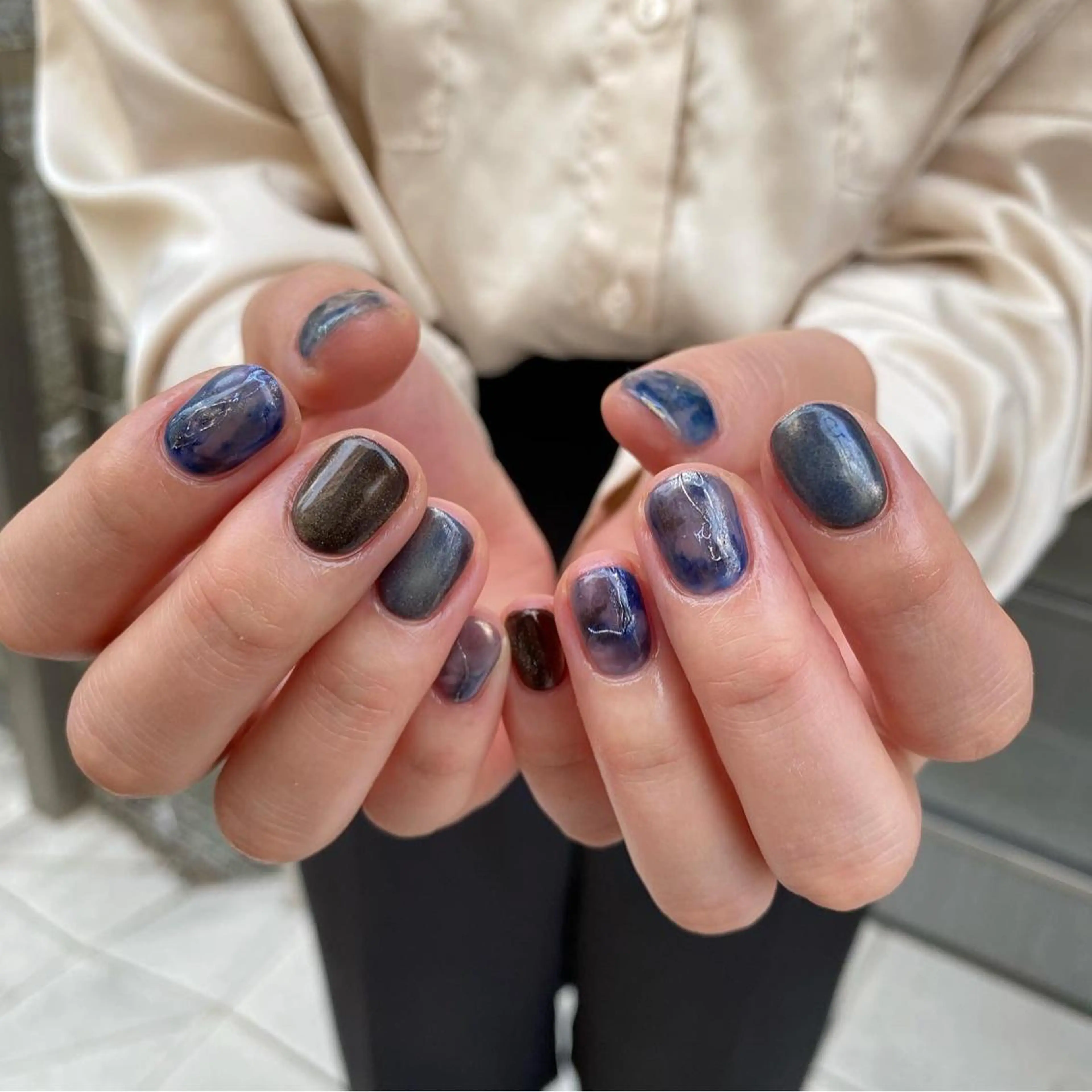ネイル ブルー ネイビー ハンドネイル nable.所属・望月 実莉のネイルデザイン