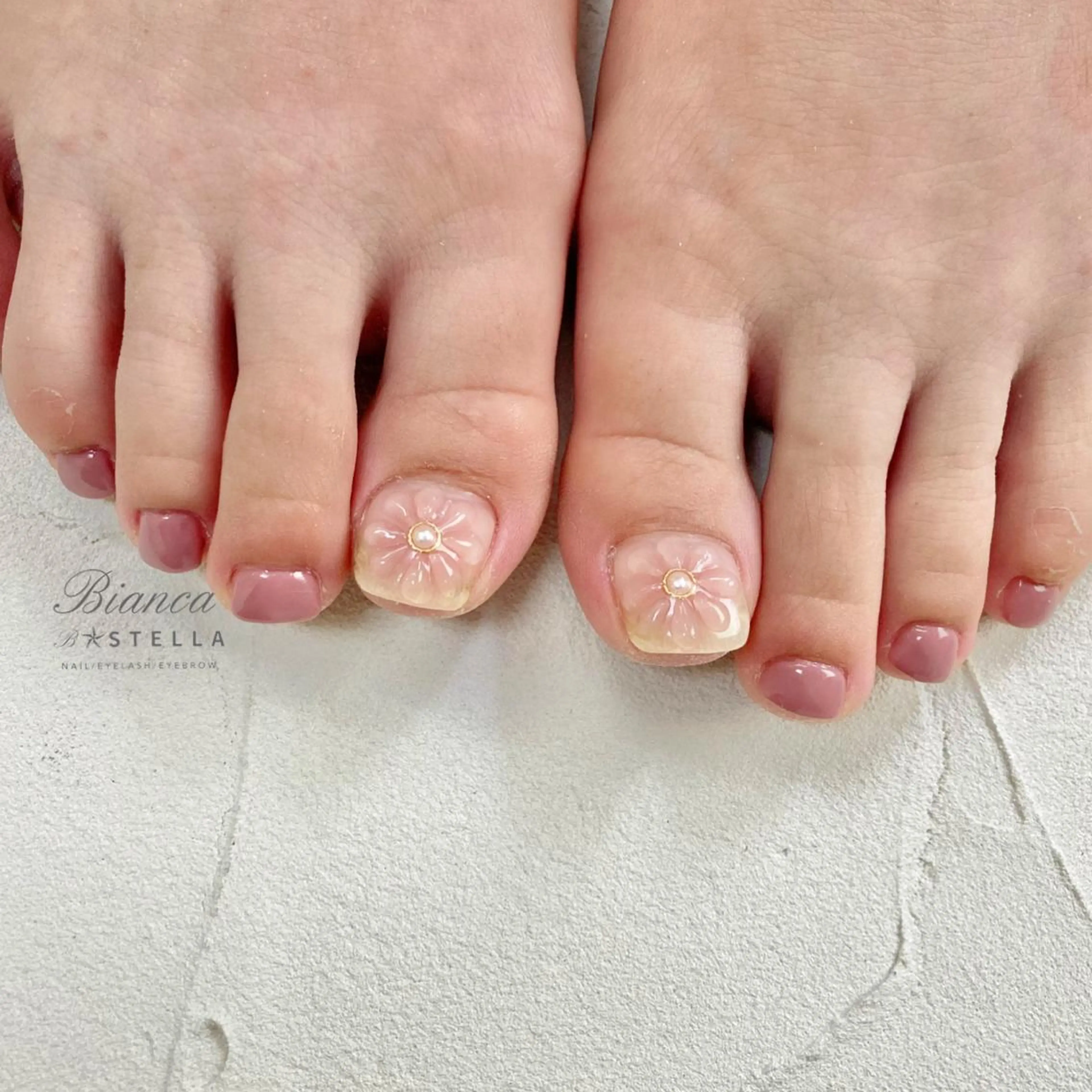 ネイル フットネイル Mojyam nail所属・松本 実咲のネイルデザイン