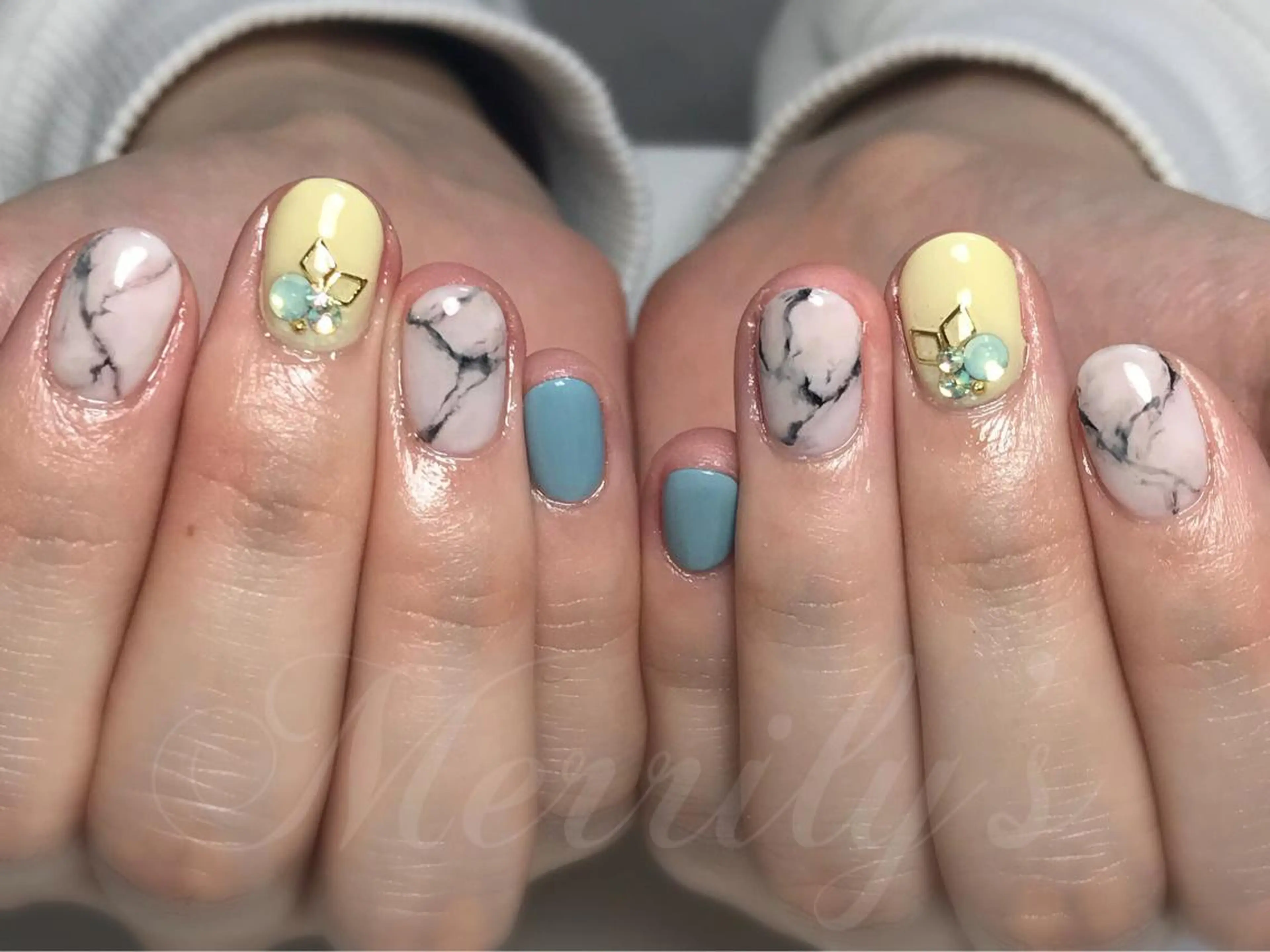 ネイル Merrily's所属・Merrily's Hagi Minaのネイルデザイン