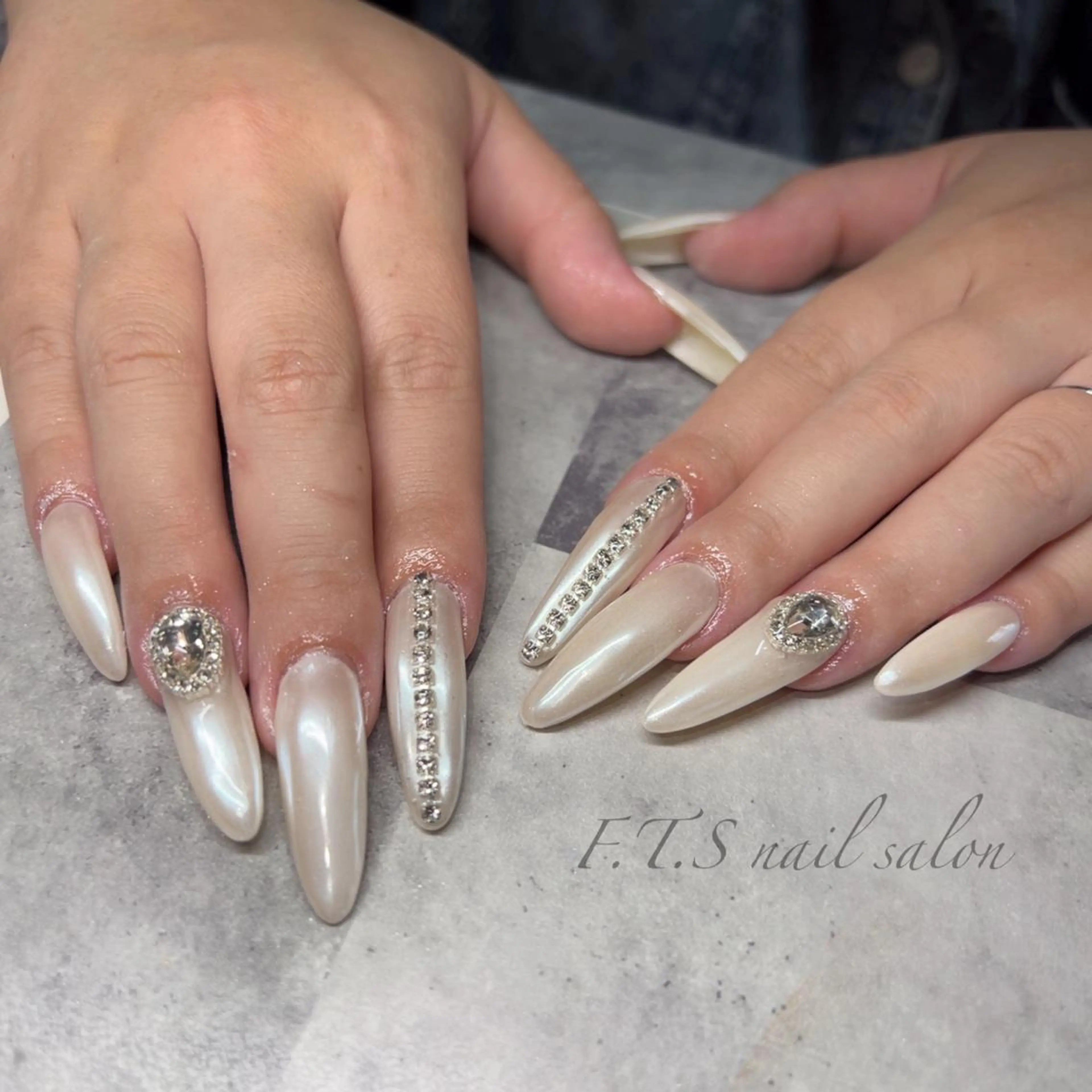 ネイル ハンドネイル F.T.S nailのネイルデザイン
