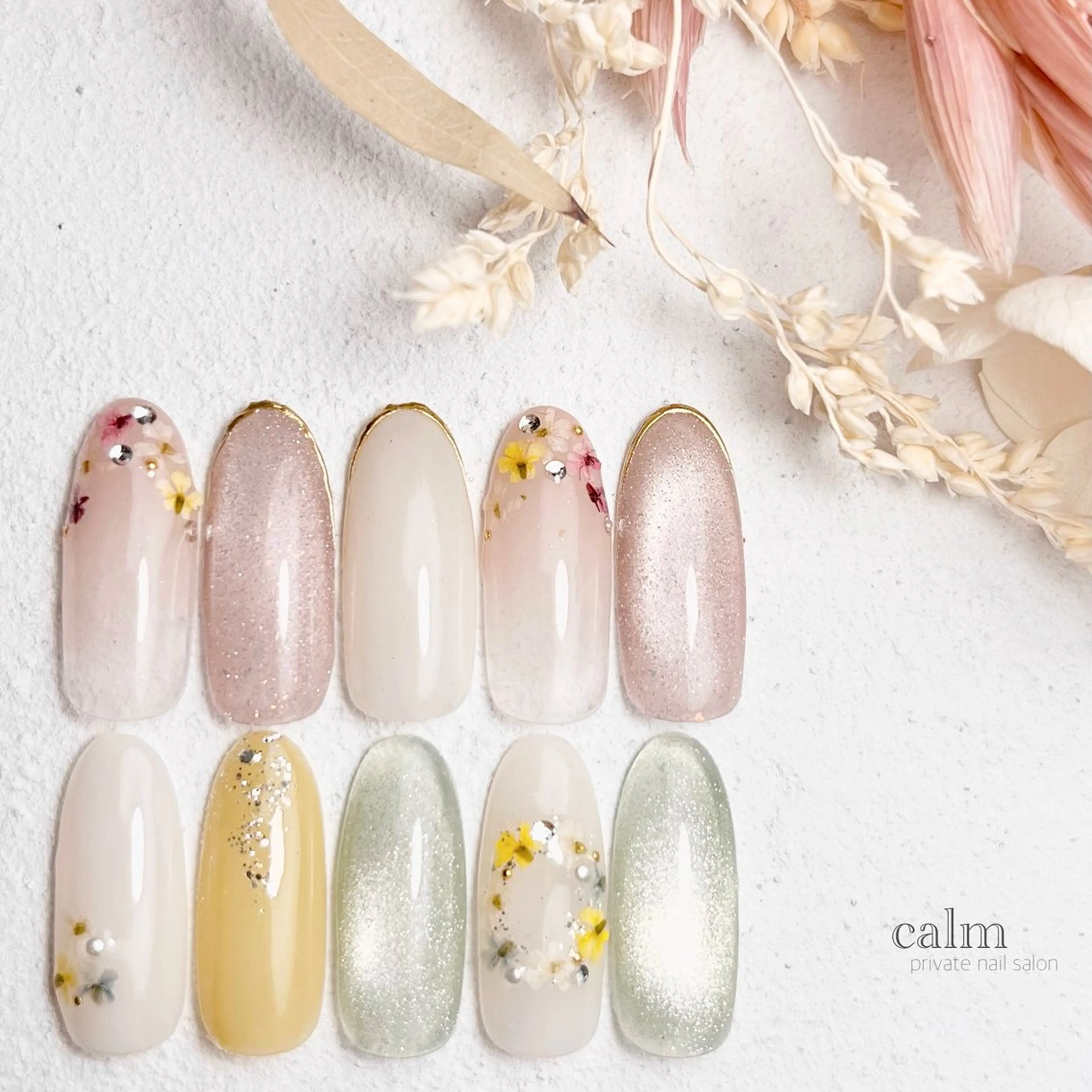 ネイル ハンドネイル calm 〔ｶｰﾑ〕のネイルデザイン