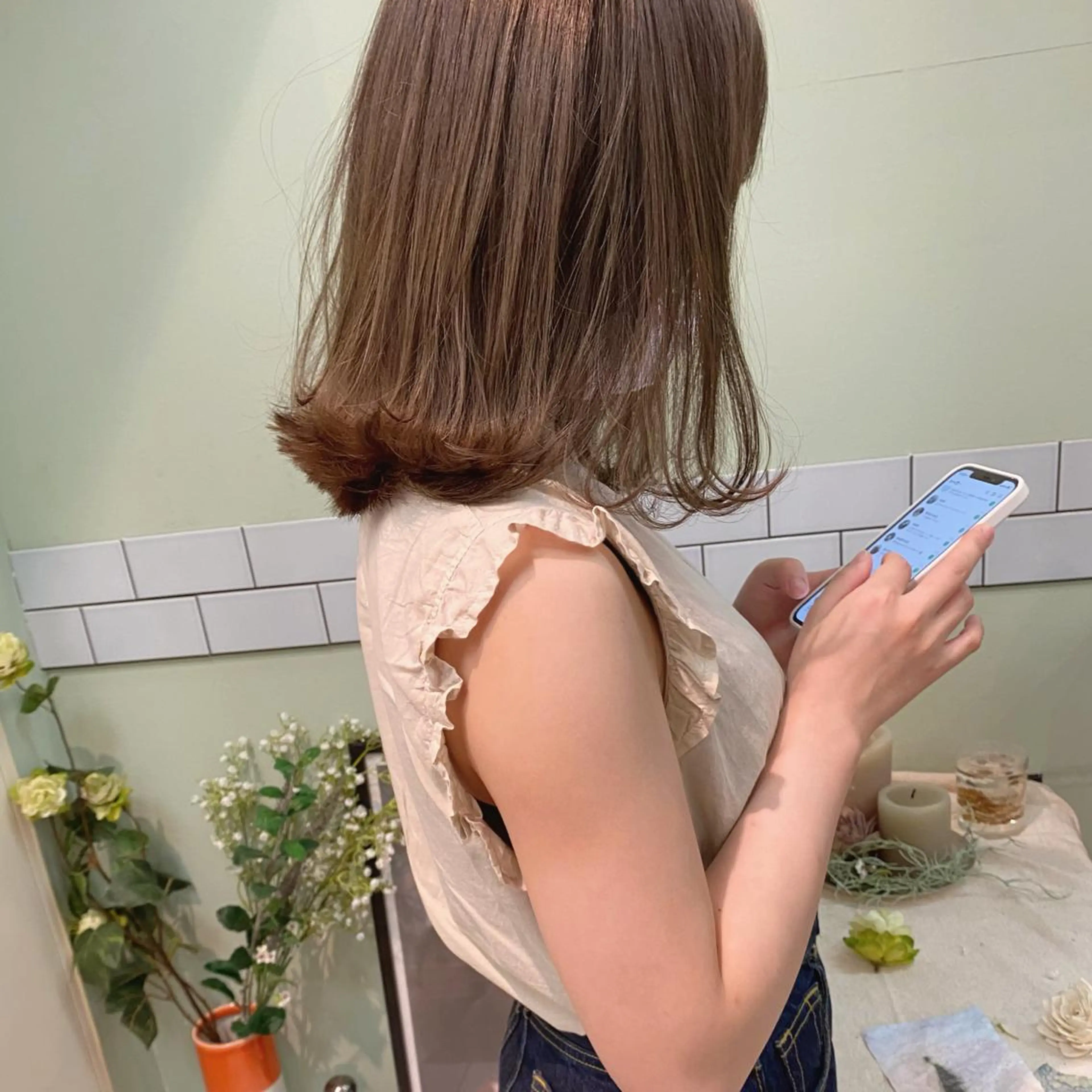 ミディアム カラー ブリーチ グレージュ ブリーチなしカラー カット ヘアカラー トリートメント 髪質改善ｶﾗｰ ｹｱﾌﾞﾘｰﾁ/ﾀﾑのヘアスタイル