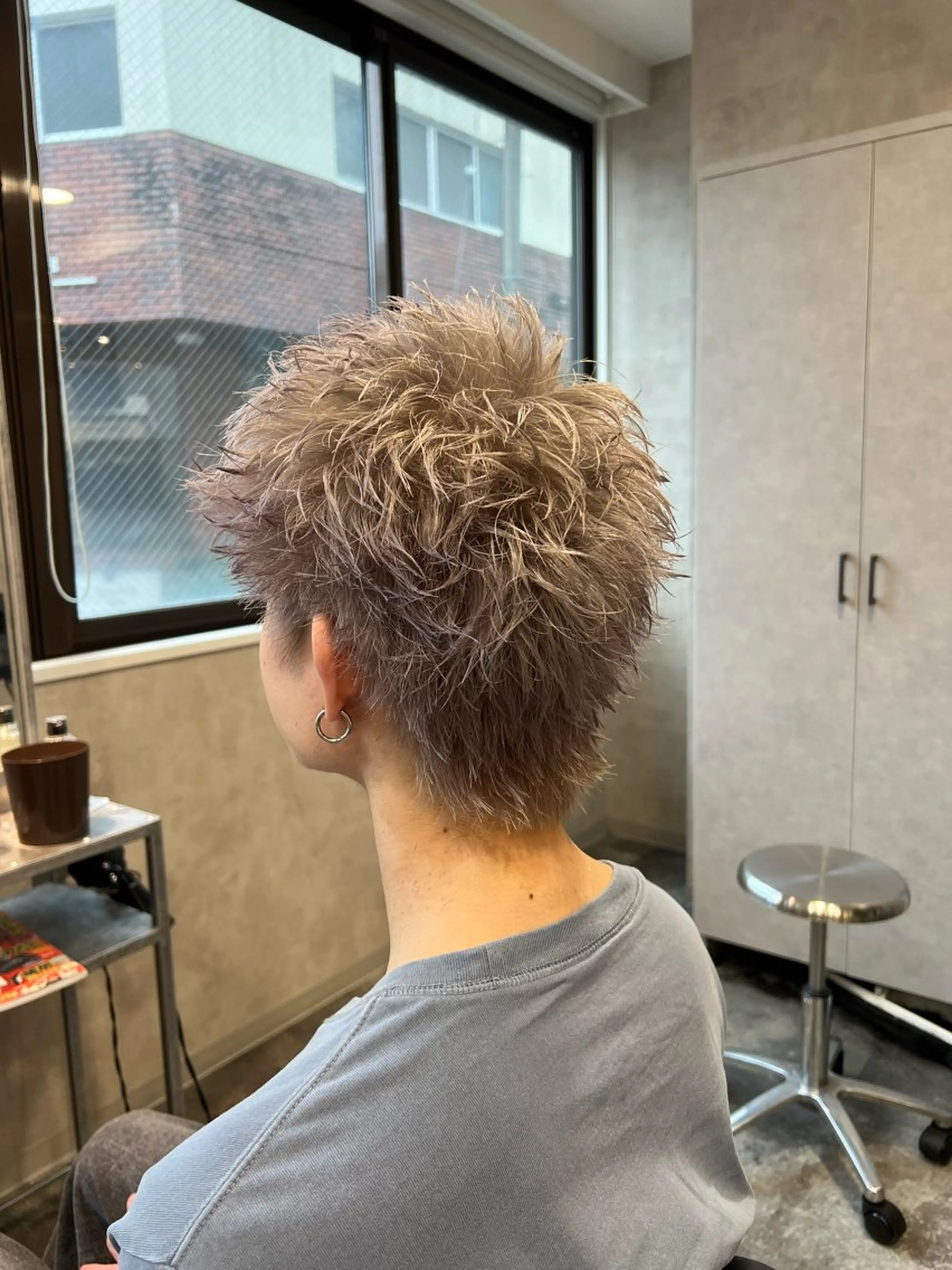 ショート カラー ヘアアレンジ メンズ ベージュカラー ホワイトベージュ カット ヘアカラー メンズ特化/カラー/ パーマ/ケイシンのヘアスタイル