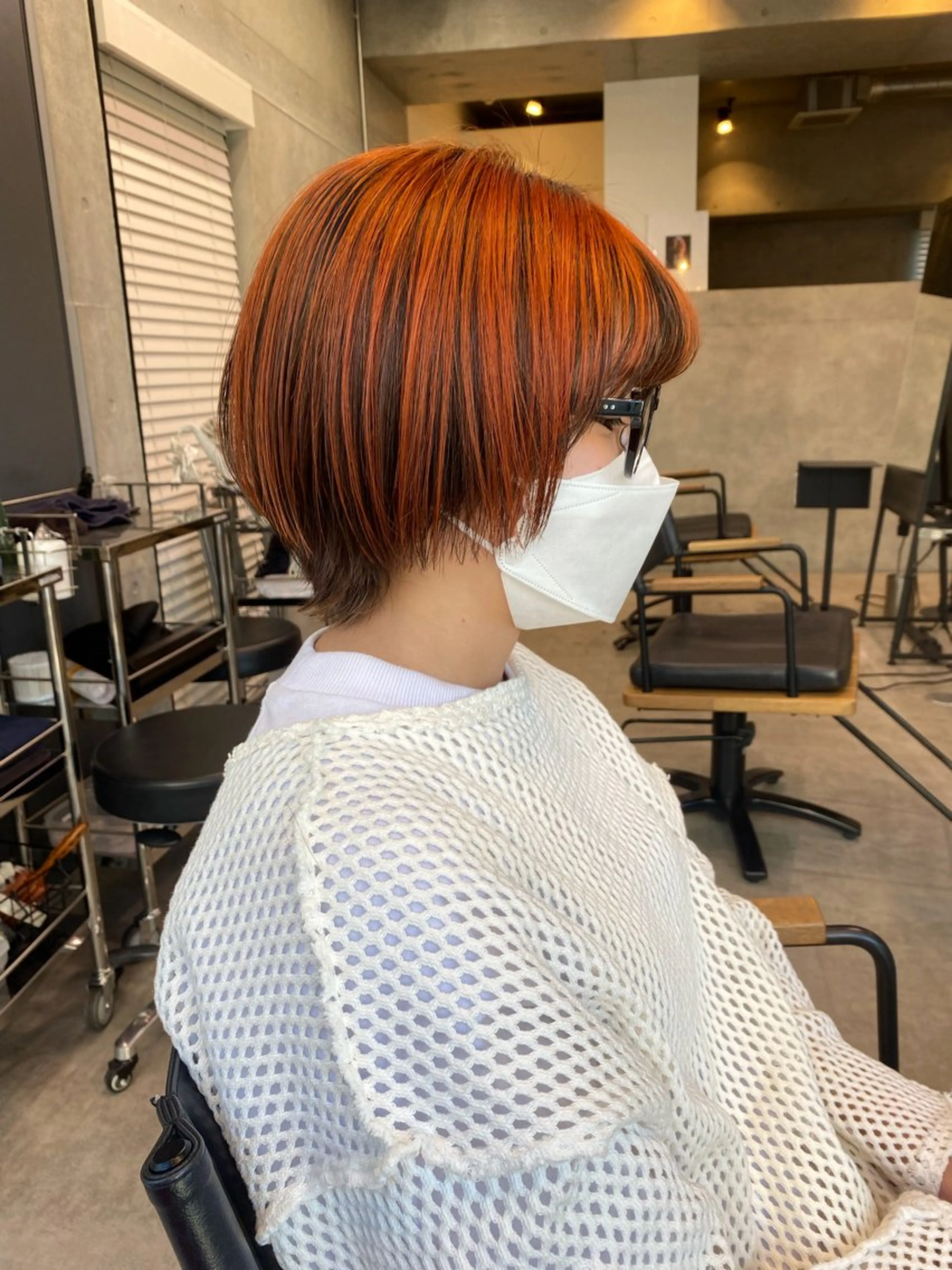 ショート カラー 室谷 侑奈のヘアスタイル