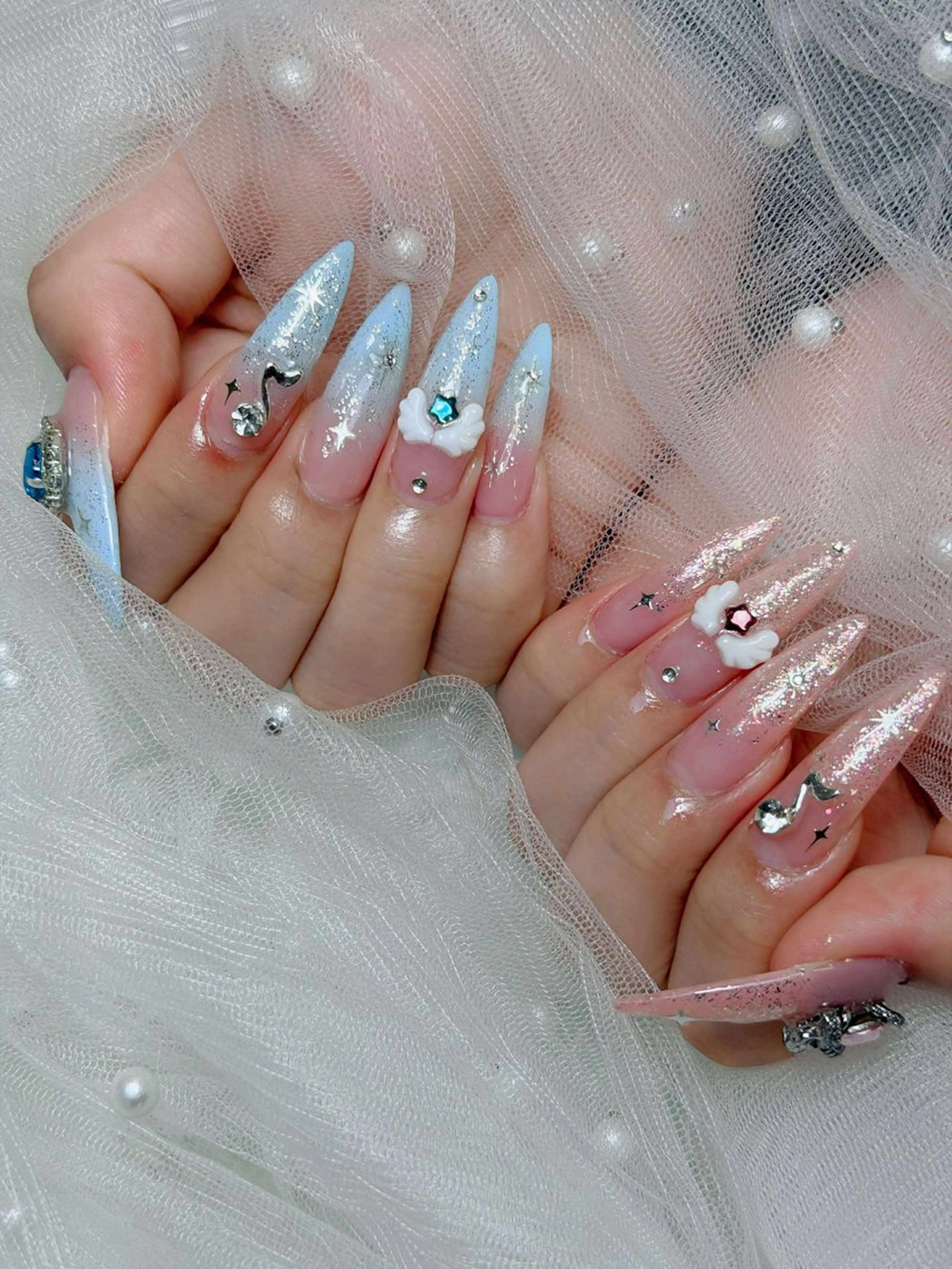 ネイル オーロラネイル チークネイル フットネイル フレンチネイル ハロウィン ハンドネイル Lumi Nail 新大久保3‘のネイルデザイン