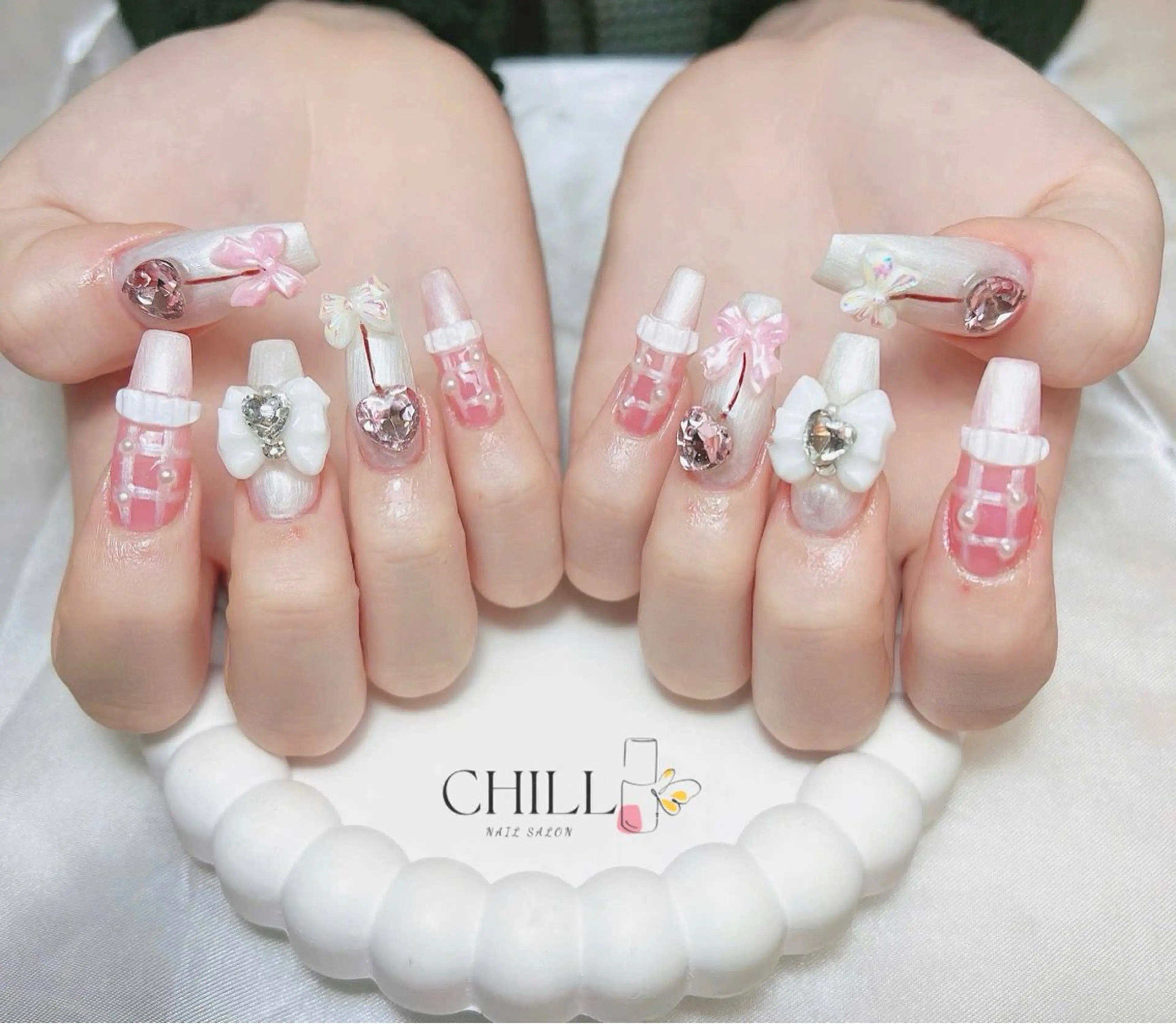 ネイル ハンドネイル Nail salon CHILL 【ネイルサロン チル】大須店所属・Nailsalon CHILL大須店💅のネイルデザイン