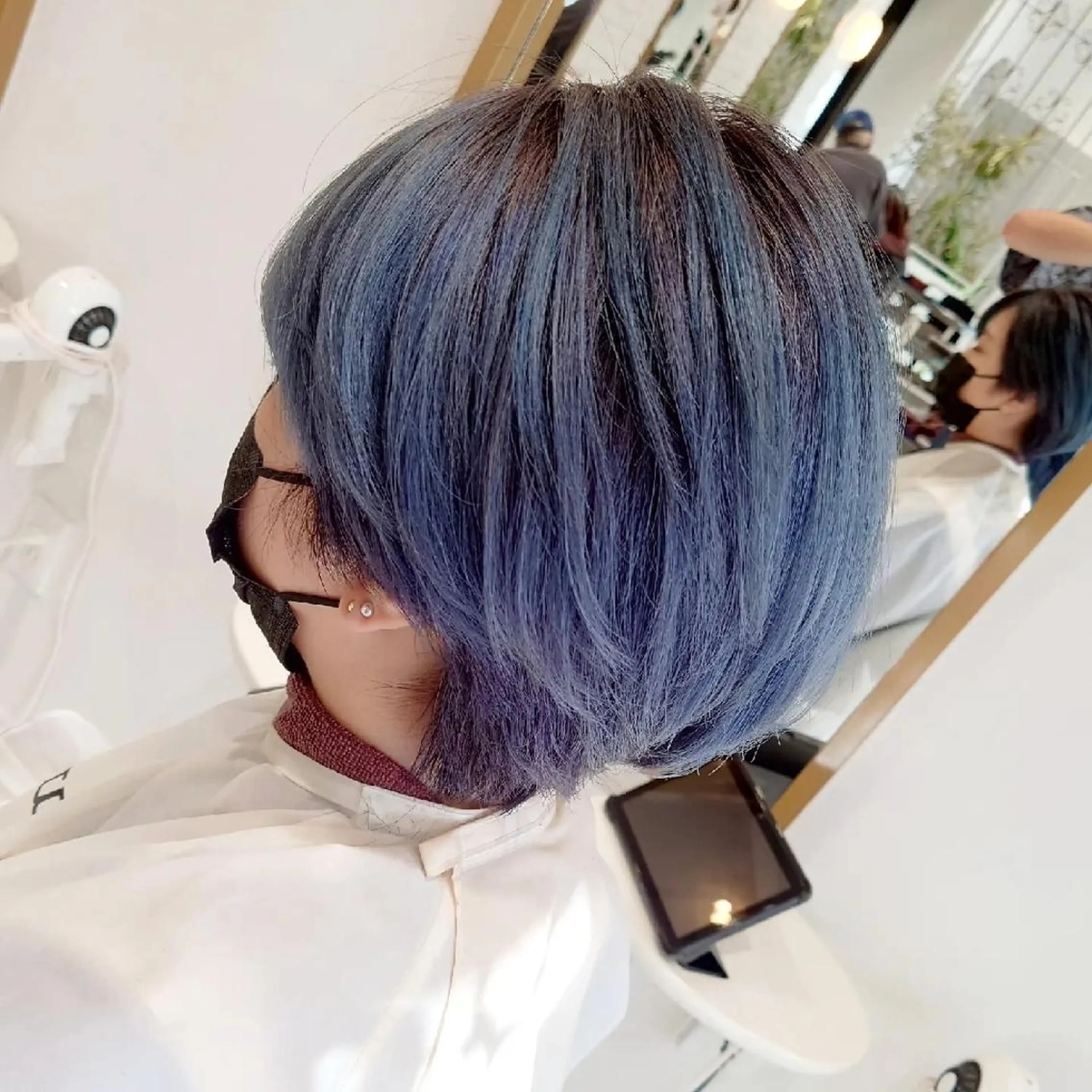 ショート 新潟ハイトーンカラー NO.1✨ 小川 巧のヘアスタイル