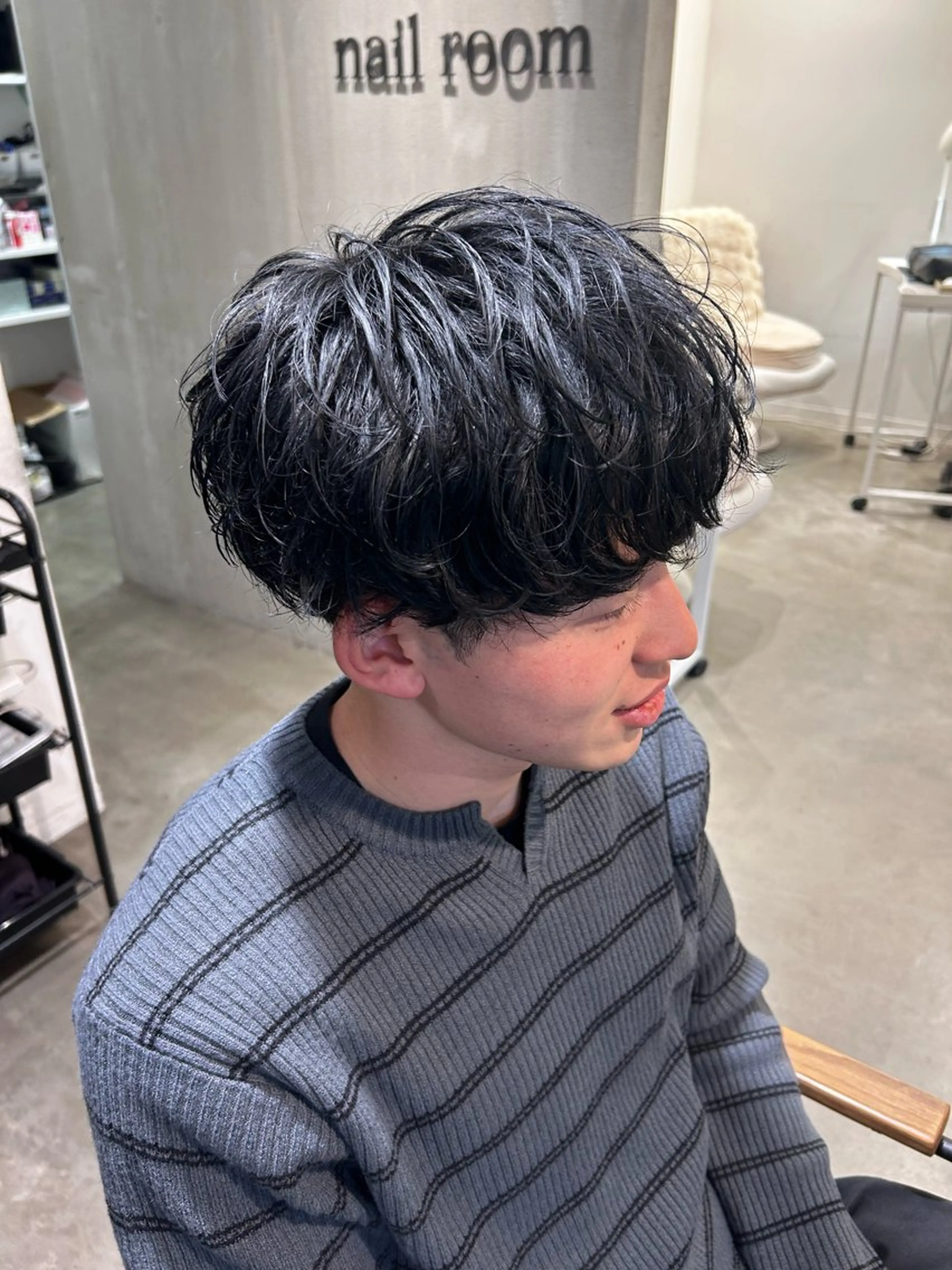 メンズ カット パーマ tote. 成瀬晃のヘアスタイル