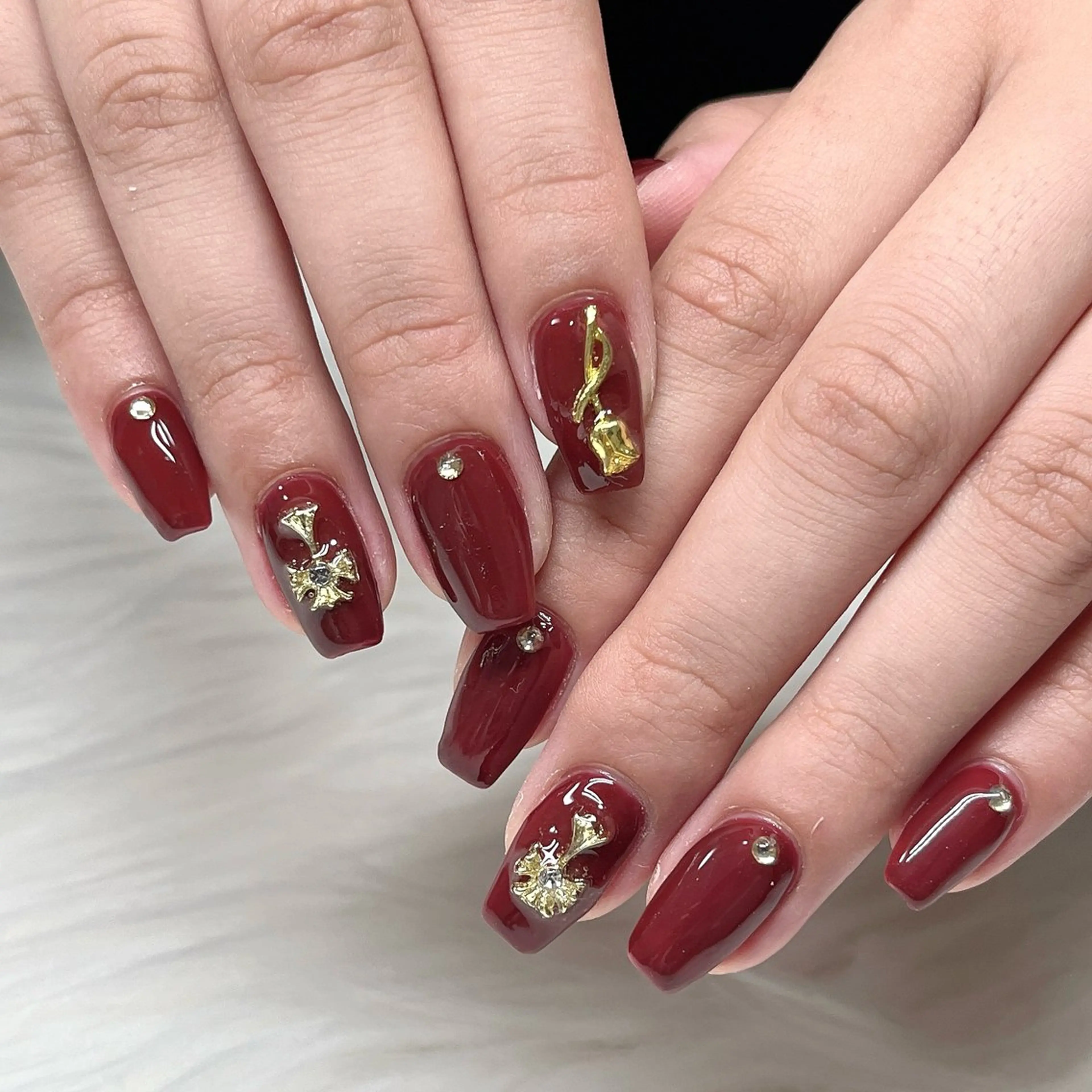 ネイル アートネイル キラキラネイル 韓国ネイル ラメ(グリッター) ロングネイル ハンドネイル 🐕🦺Yappy 💗A-tanのネイルデザイン