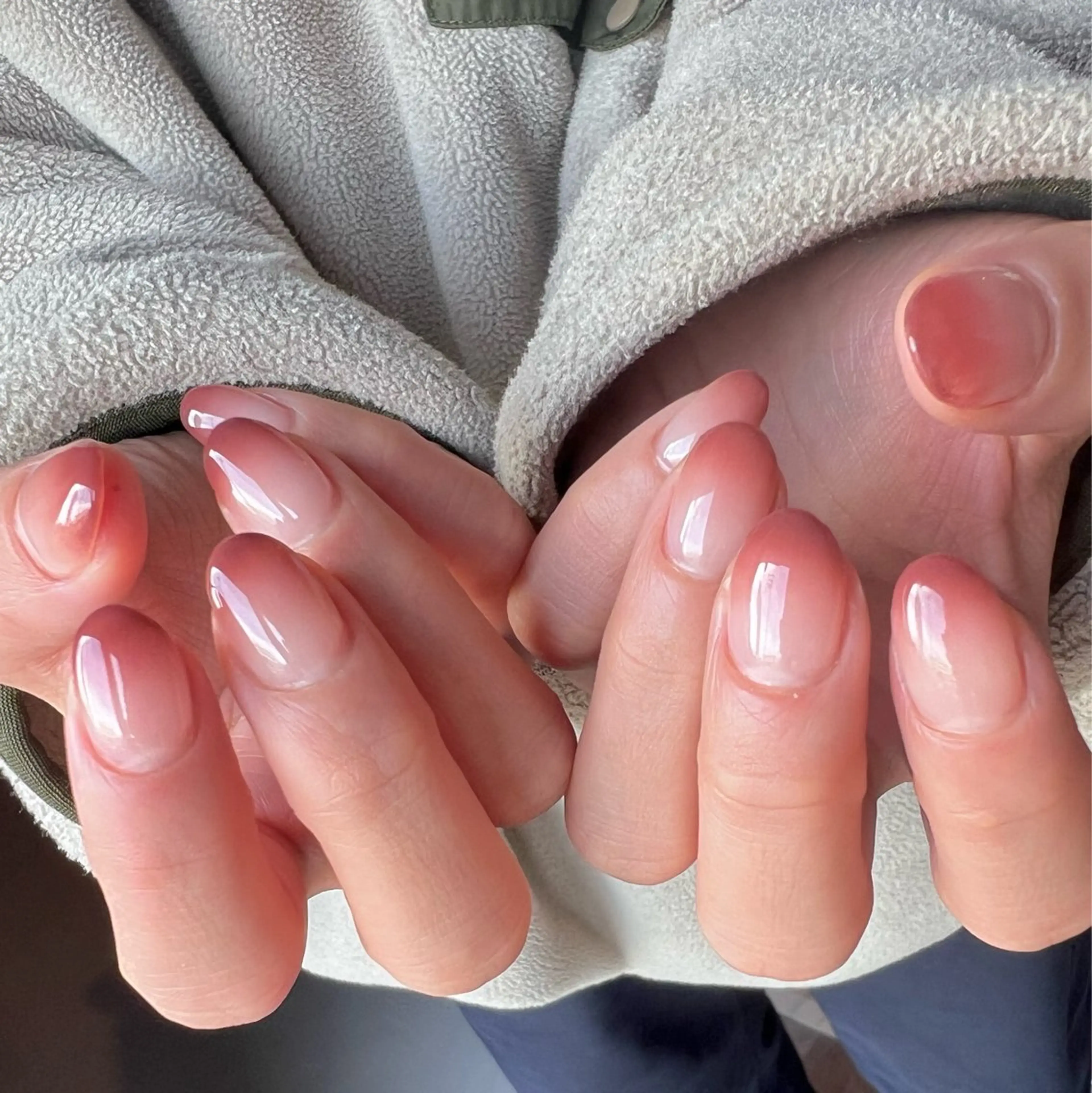 ネイル ハンドネイル GLOW/NAIL MaYuMiのネイルデザイン