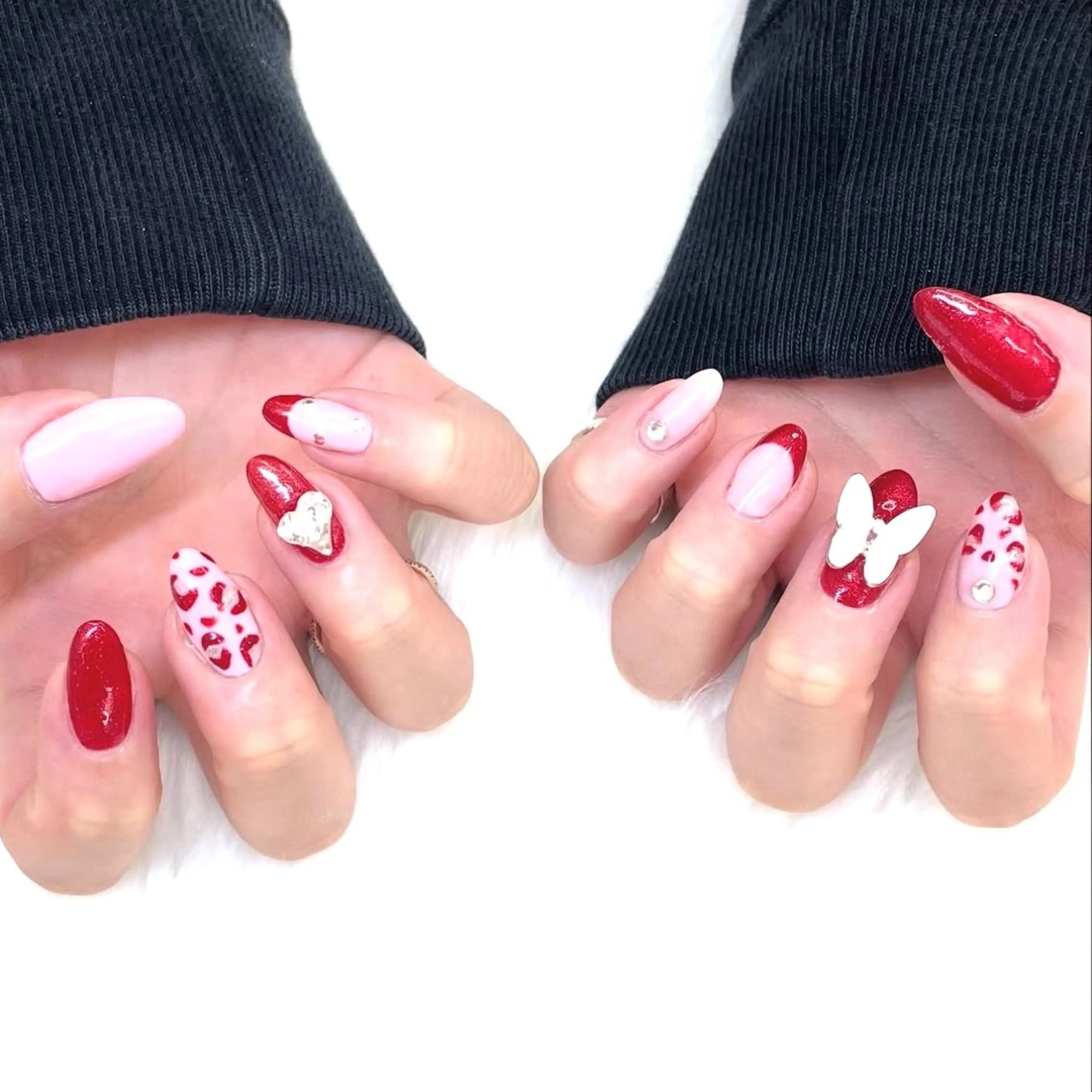 ネイル 伊藤 二葉のネイルデザイン