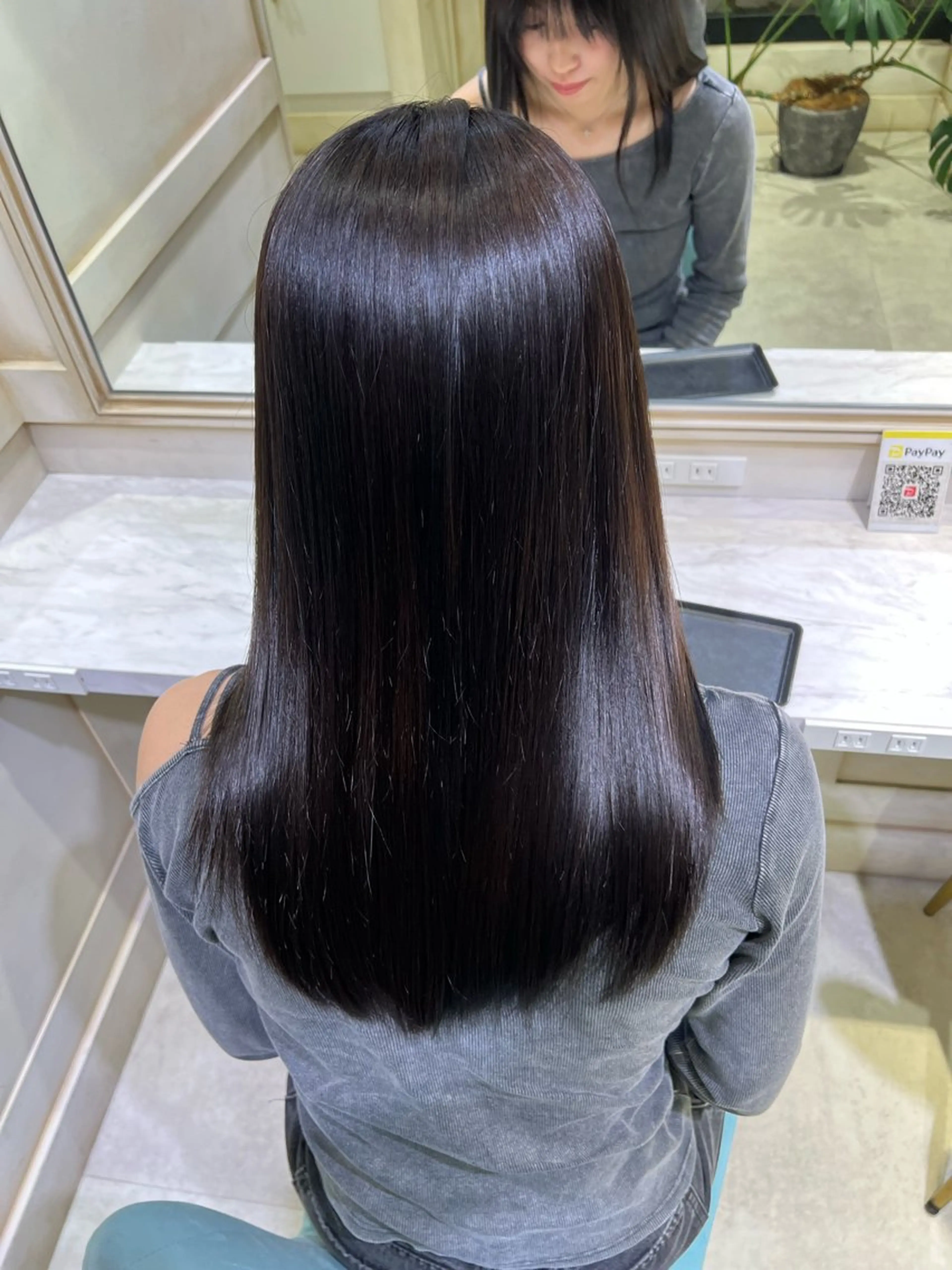 ミディアム カット 縮毛矯正 【YUTO】確実に 髪を綺麗にするプロ。のヘアスタイル