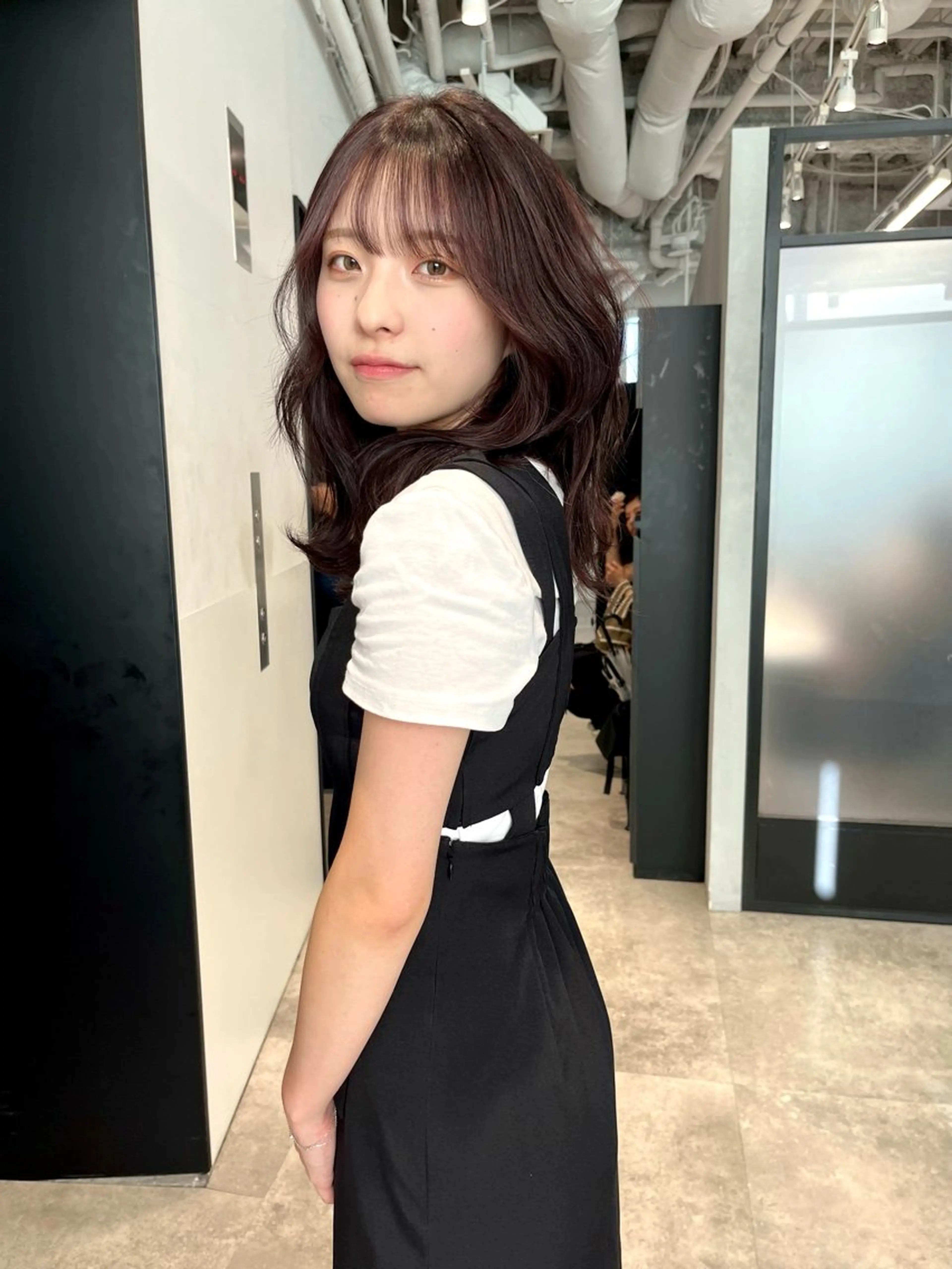 ミディアム カラー ヘアアレンジ ヘアカラー トリートメント ヘアセット ハイトーン/美髪矯正 🍃大江拓実のヘアスタイル