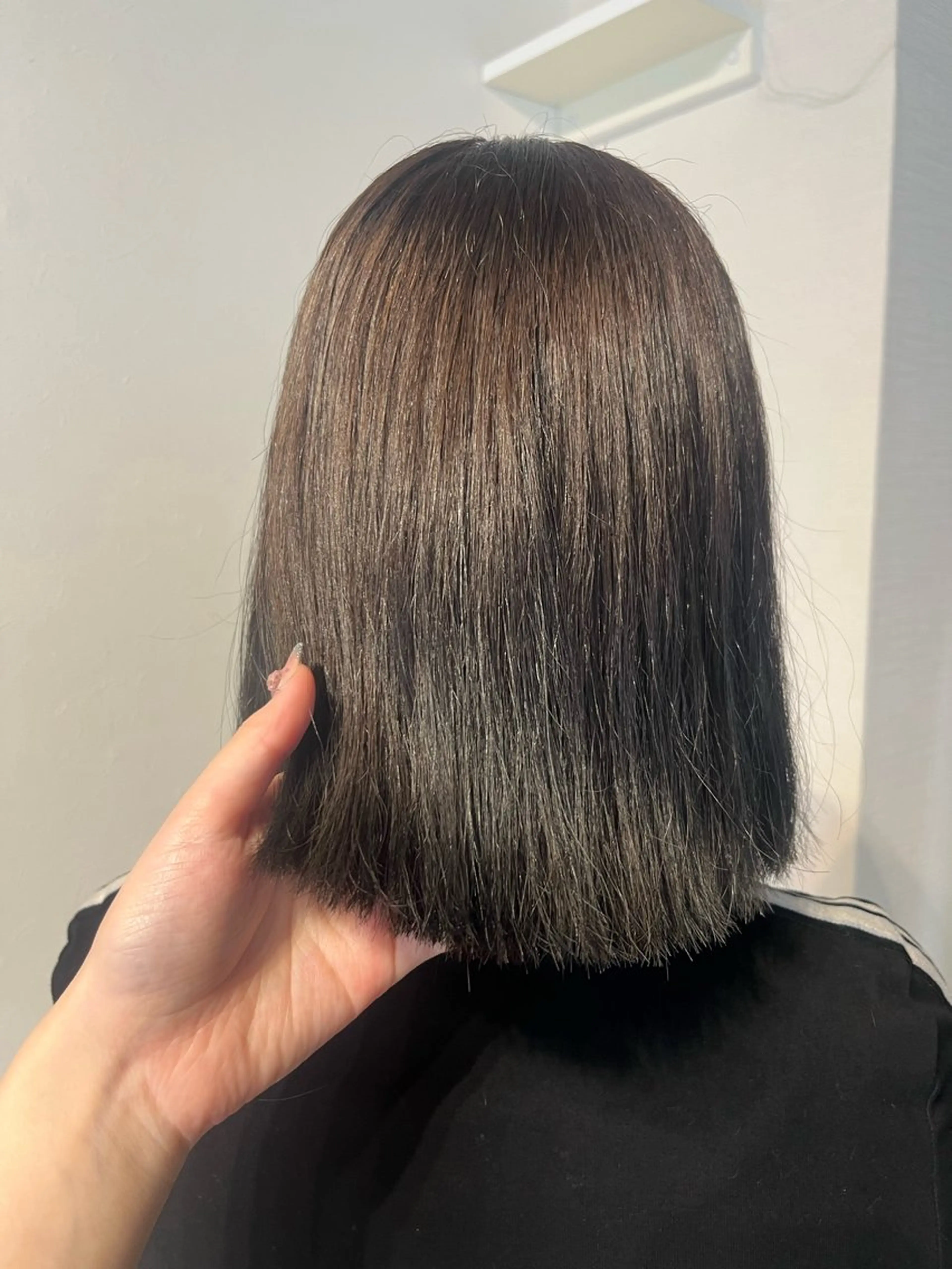 カラー 透明感カラー オリーブカラー カット ヘアカラー annuy aoiのヘアスタイル