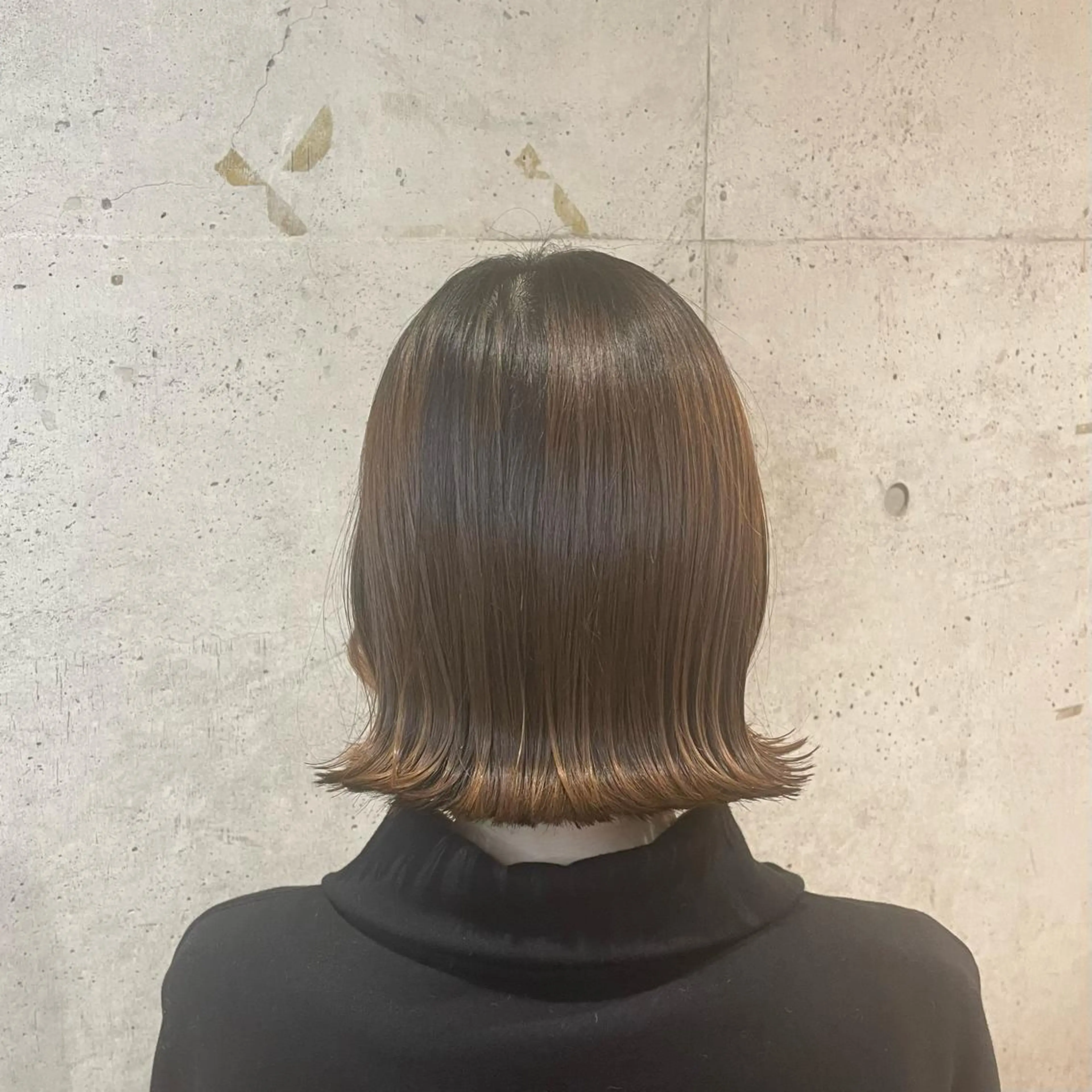 ミディアム カラー ボブ 外ハネヘア アクスト スタイル所属・アクストスタイル川勝 しずかのヘアスタイル